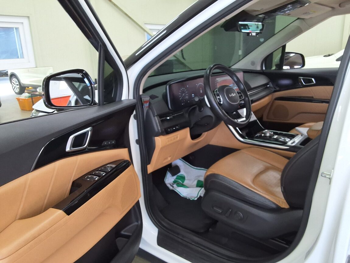 KIA NEW CARNIVAL (KA4) 9-SEATER GASOLINE SIGNATURE 2023 - zdjęcie 11