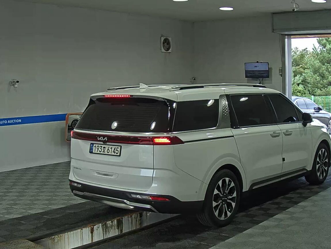KIA NEW CARNIVAL (KA4) 9-SEATER DIESEL SIGNATURE 2023 - zdjęcie 5