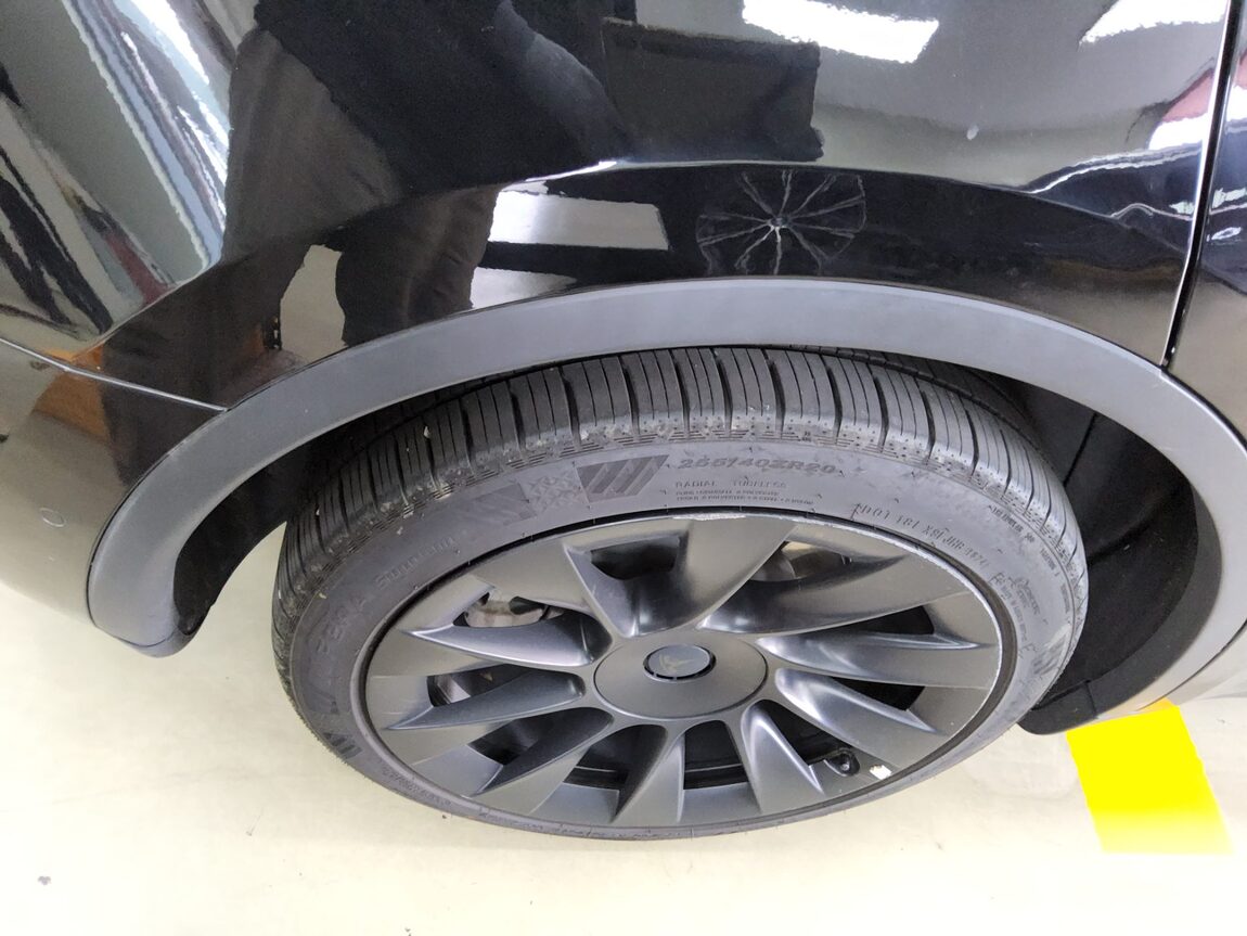 TESLA MODEL Y AWD LONG RANGE 2022 - zdjęcie 28