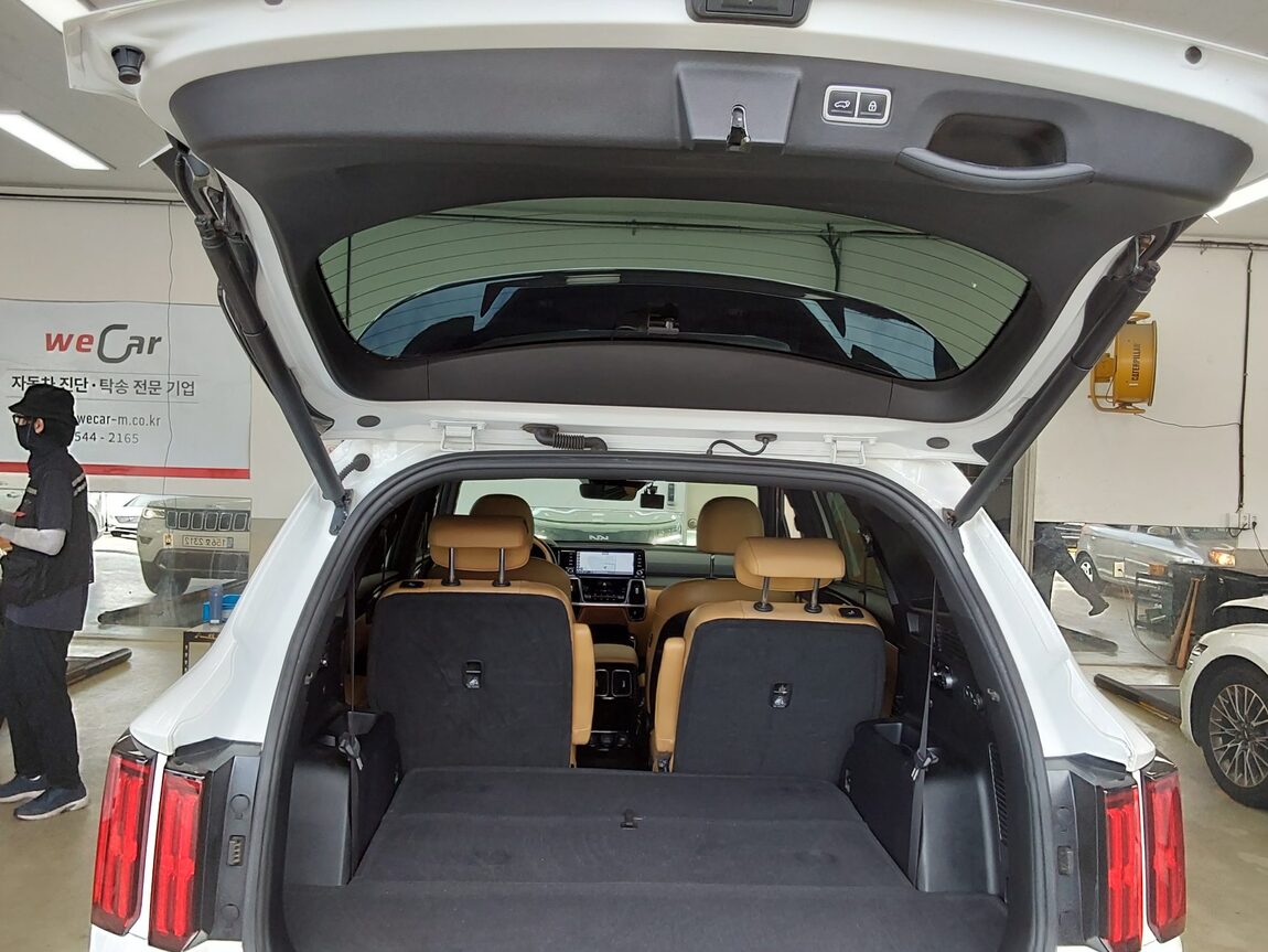 KIA NEW SORENTO (MQ4) 2.2 DIESEL 2WD SIGNATURE 2023 - zdjęcie 15