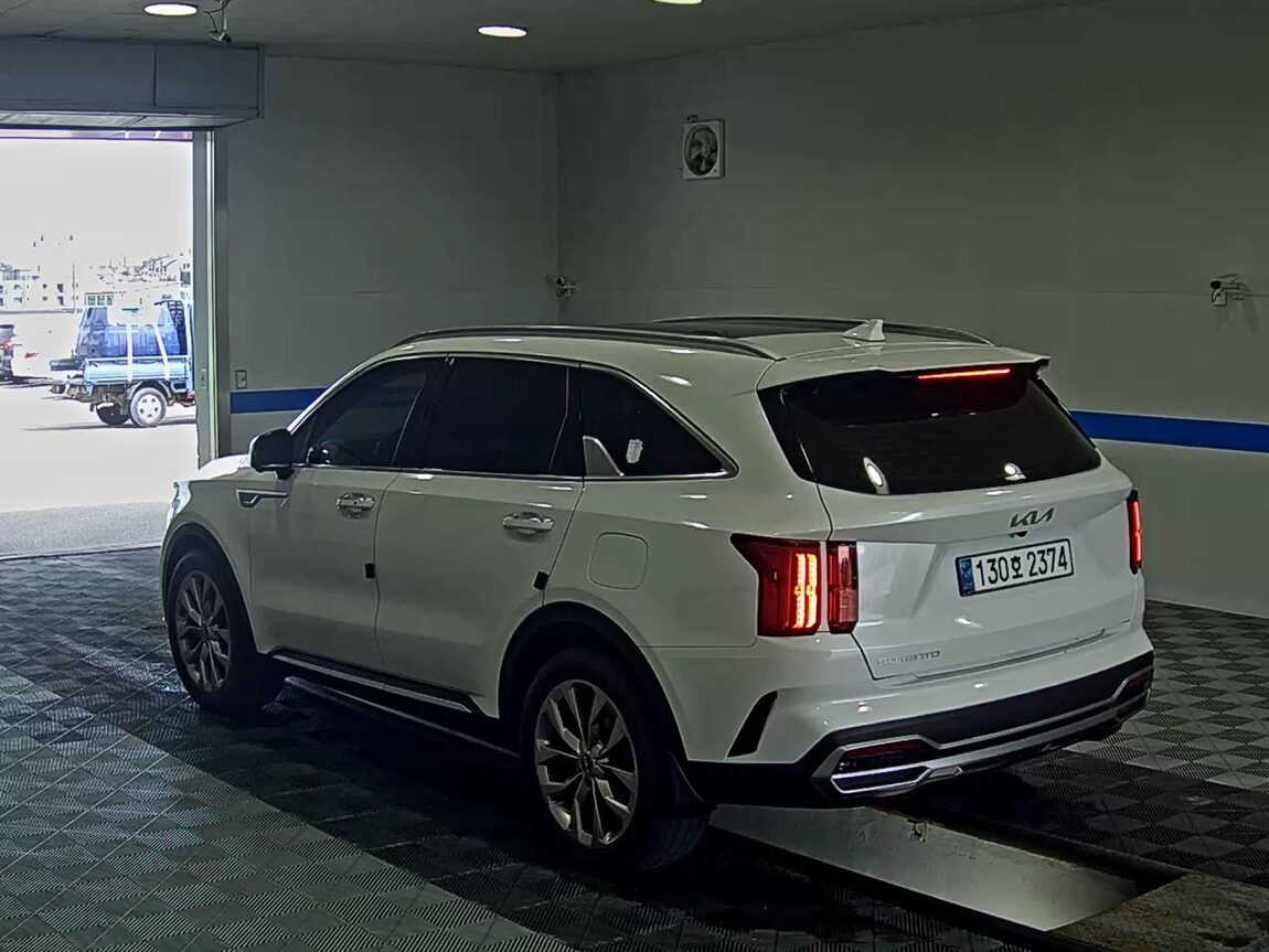 KIA NEW SORENTO (MQ4) 2.2 DIESEL 2WD SIGNATURE 2023 - zdjęcie 6
