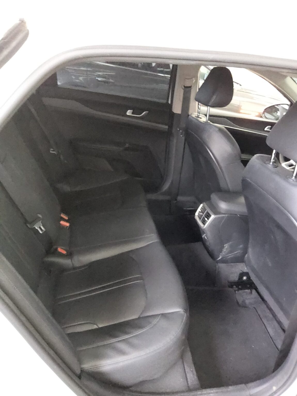 KIA NEW K5 (DL3) 2.0 LPI RENTAL CAR STANDARD 2023 - zdjęcie 13
