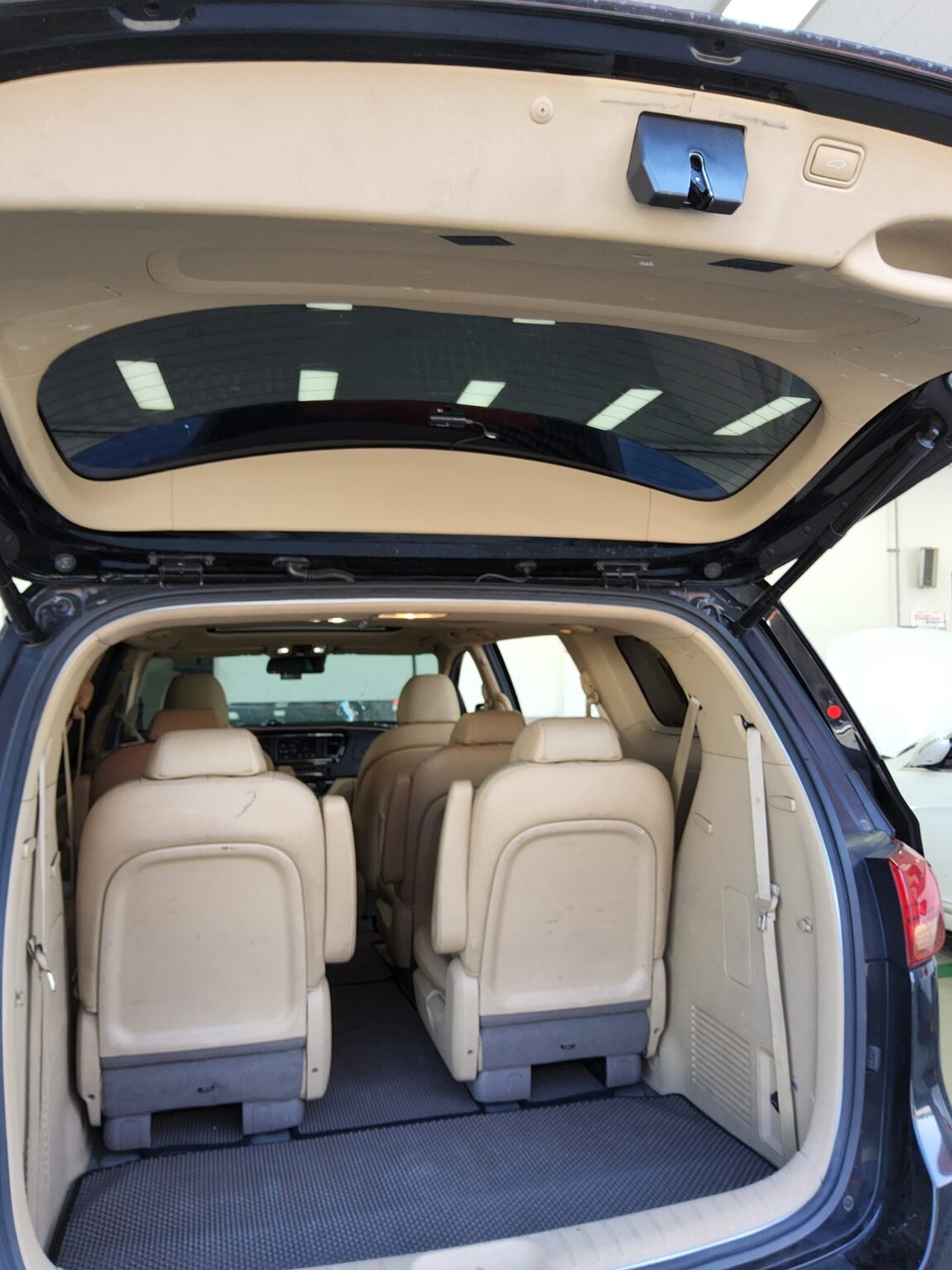 KIA ALL NEW CARNIVAL 9-SEATER DIESEL NOBLESSE 2016 - zdjęcie 15