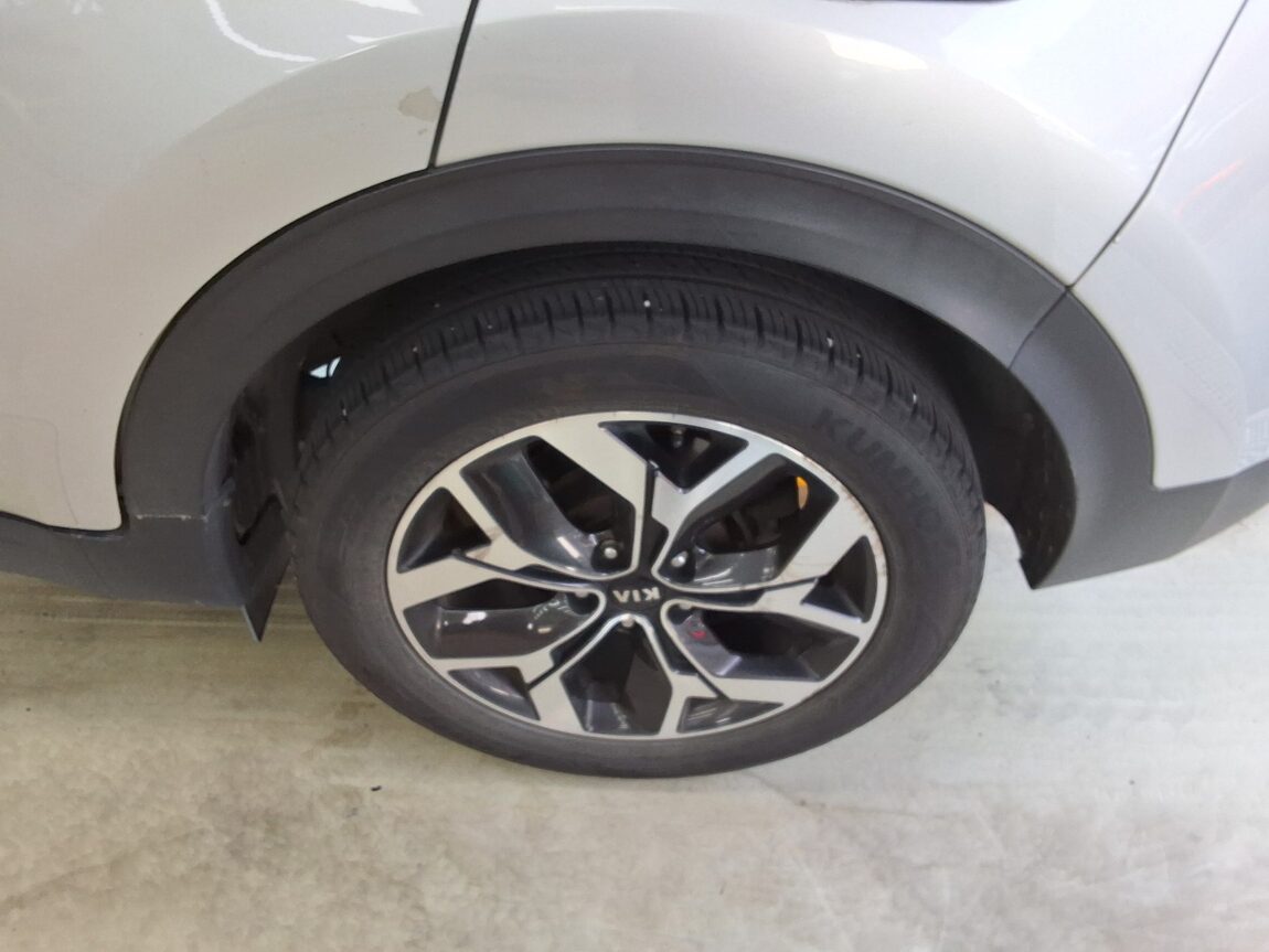 KIA SPORTAGE THE BOLD R2.0 DIESEL 2WD PRESTIGE 2019 - zdjęcie 20