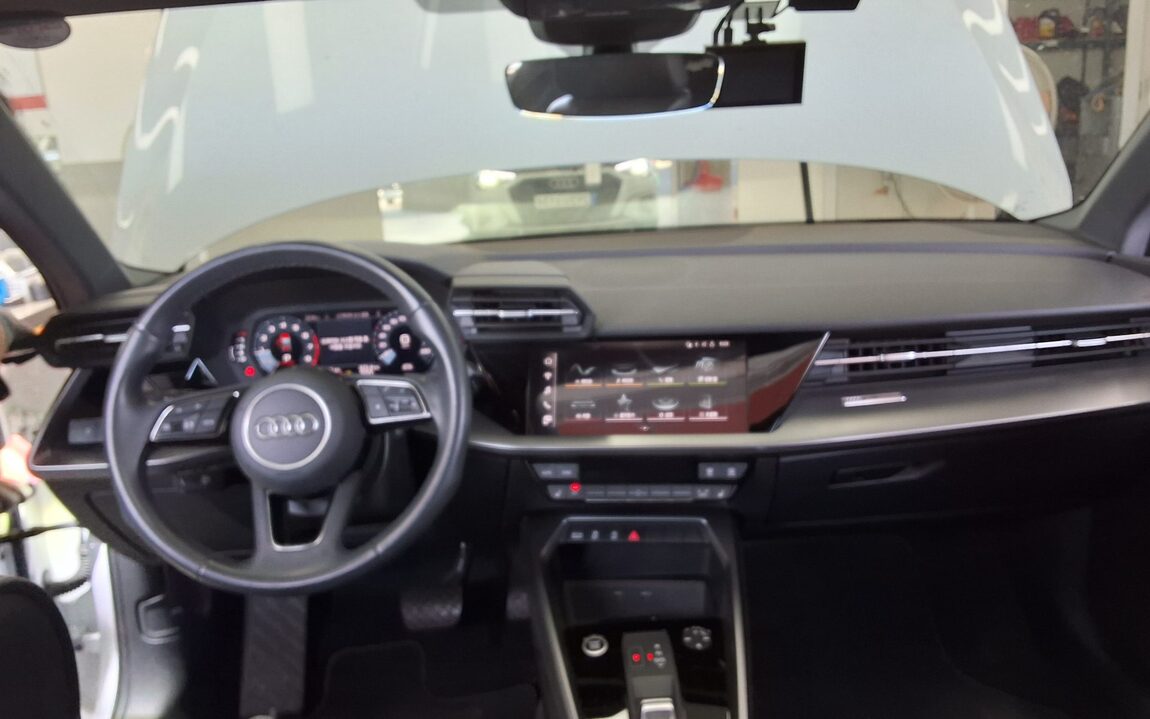 AUDI A3 (4TH GEN) 40 TFSI 2023 - zdjęcie 11