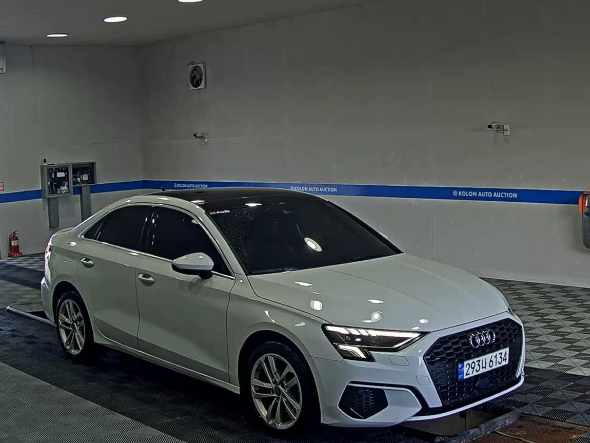 AUDI A3 (4TH GEN) 40 TFSI 2023 - zdjęcie 3