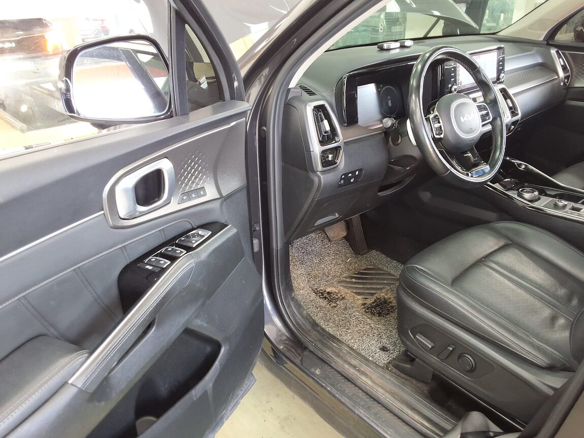 KIA NEW SORENTO (MQ4) 2.2 DIESEL 2WD NOBLESSE 2022 - zdjęcie 11