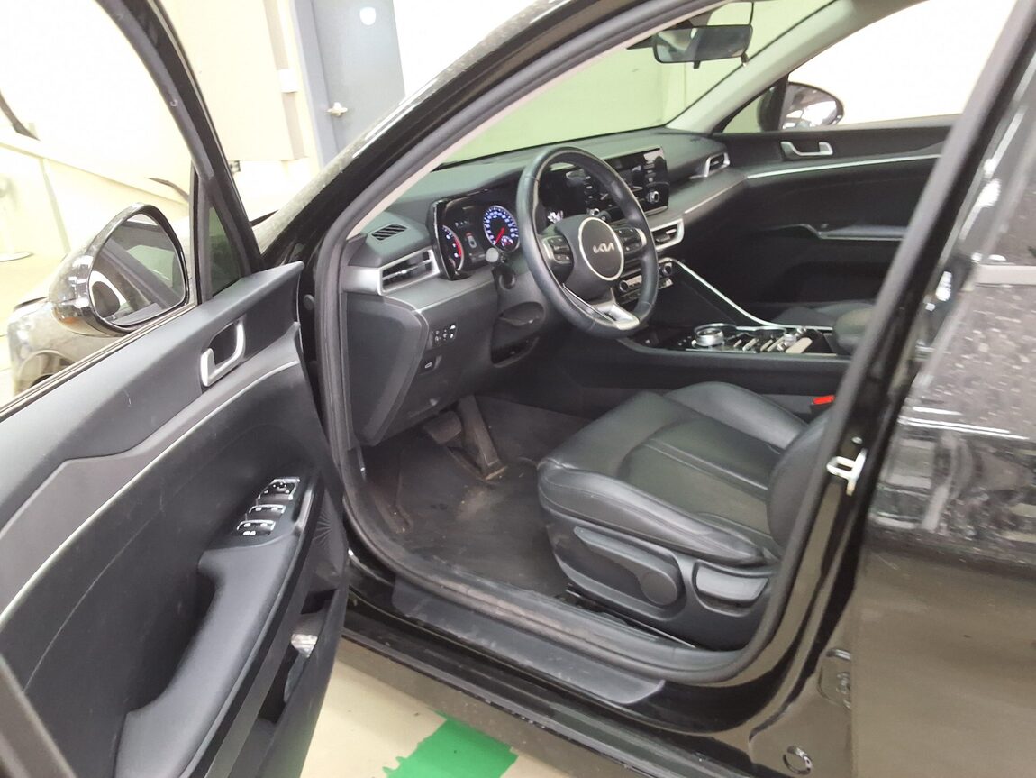 KIA NEW K5 (DL3) 2.0 GASOLINE TRENDY 2023 - zdjęcie 11