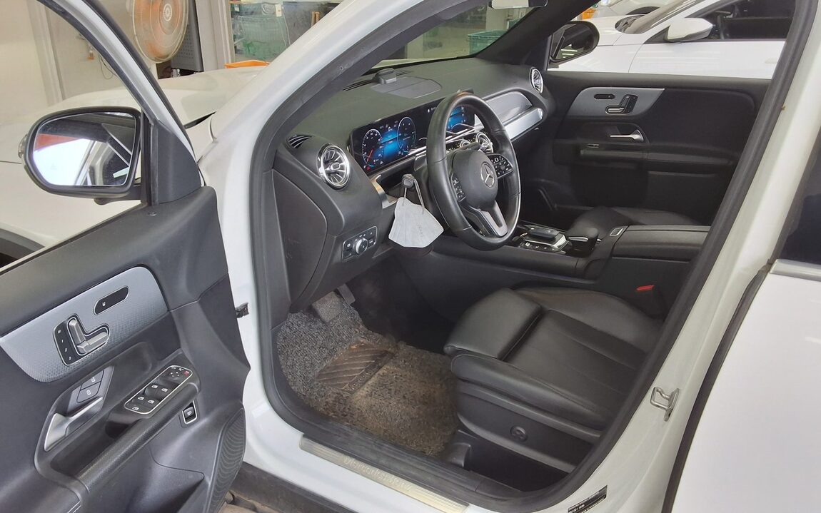MERCEDES-BENZ GLB-CLASS GLB 200d 2021 - zdjęcie 10