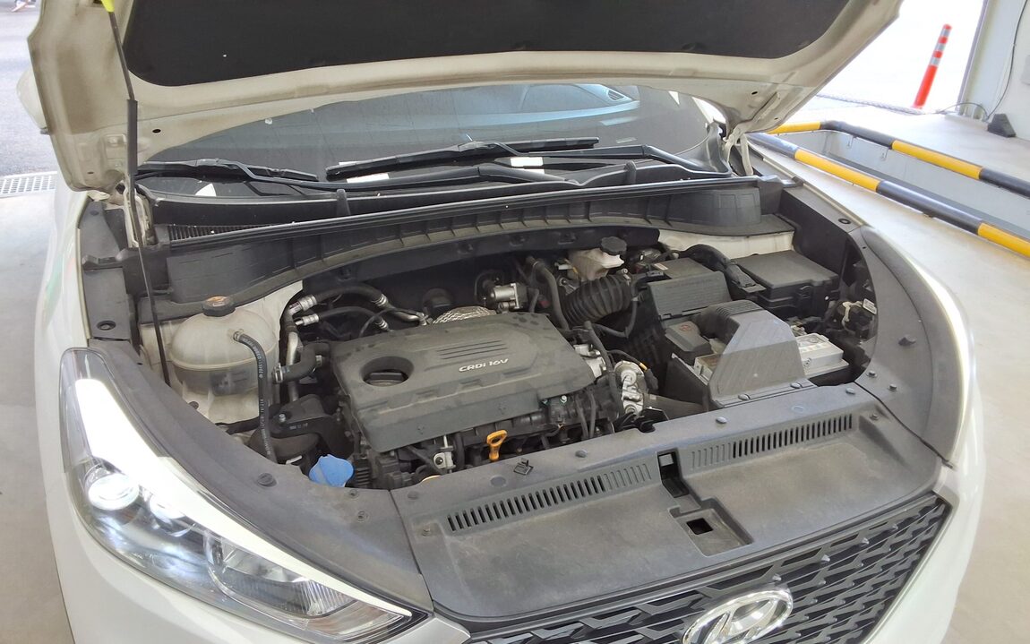 HYUNDAI ALL NEW TUCSON DIESEL 1.7 2WD MODERN 2017 - zdjęcie 21