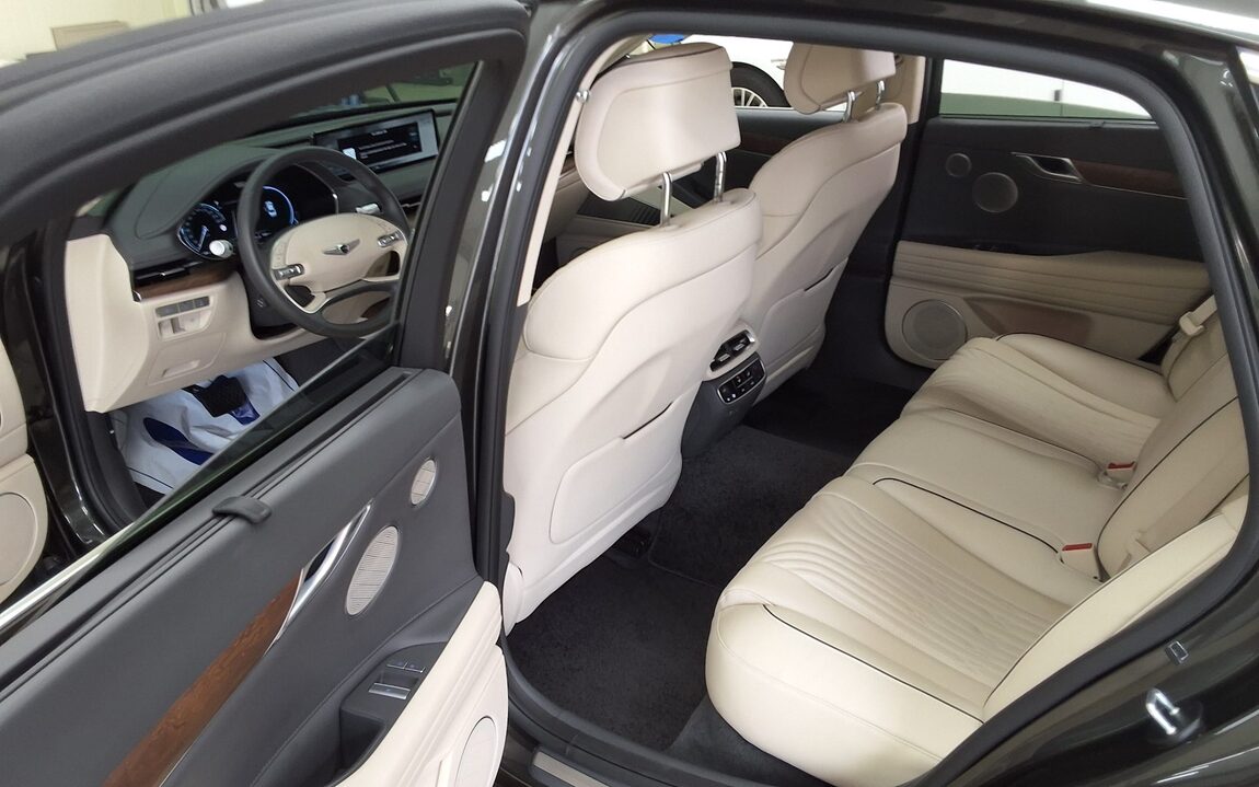 GENESIS THE ALL NEW G80 GASOLINE 2.5 AWD BASE MODEL 2023 - zdjęcie 12