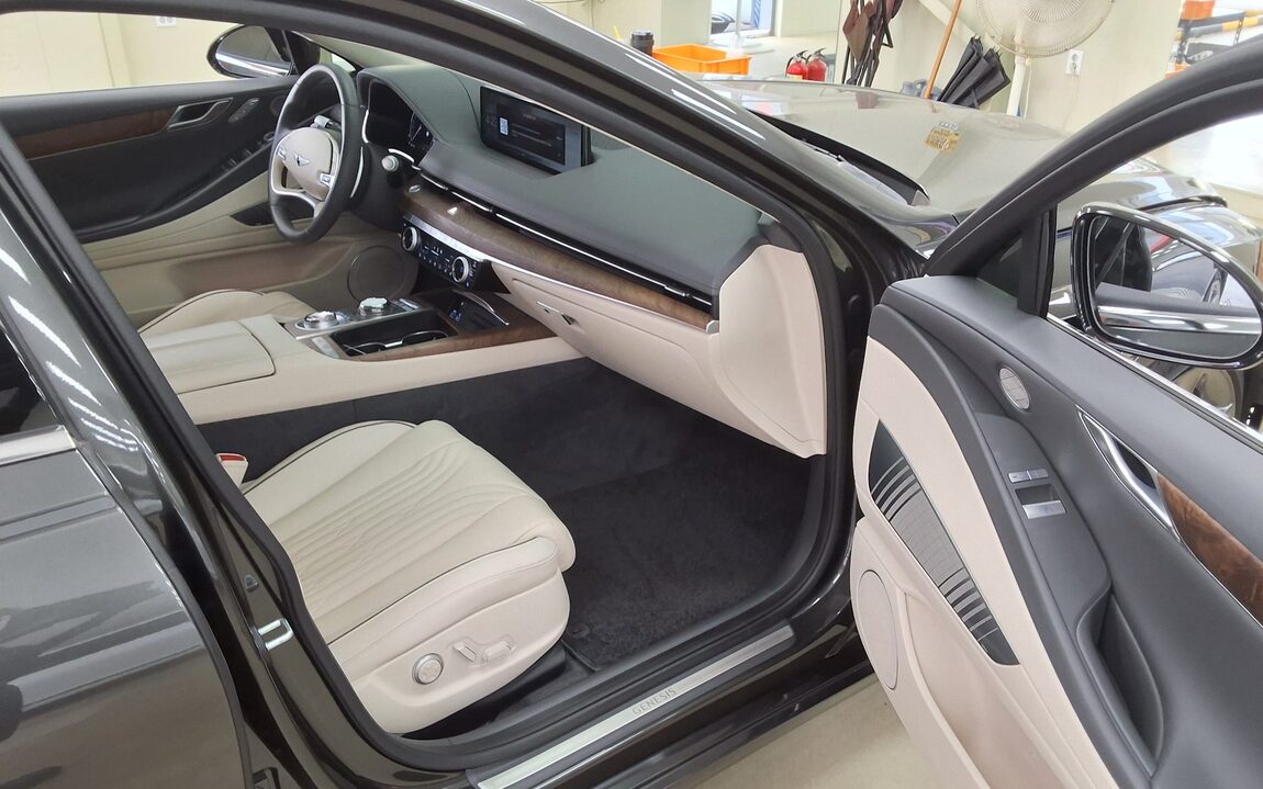GENESIS THE ALL NEW G80 GASOLINE 2.5 AWD BASE MODEL 2023 - zdjęcie 14