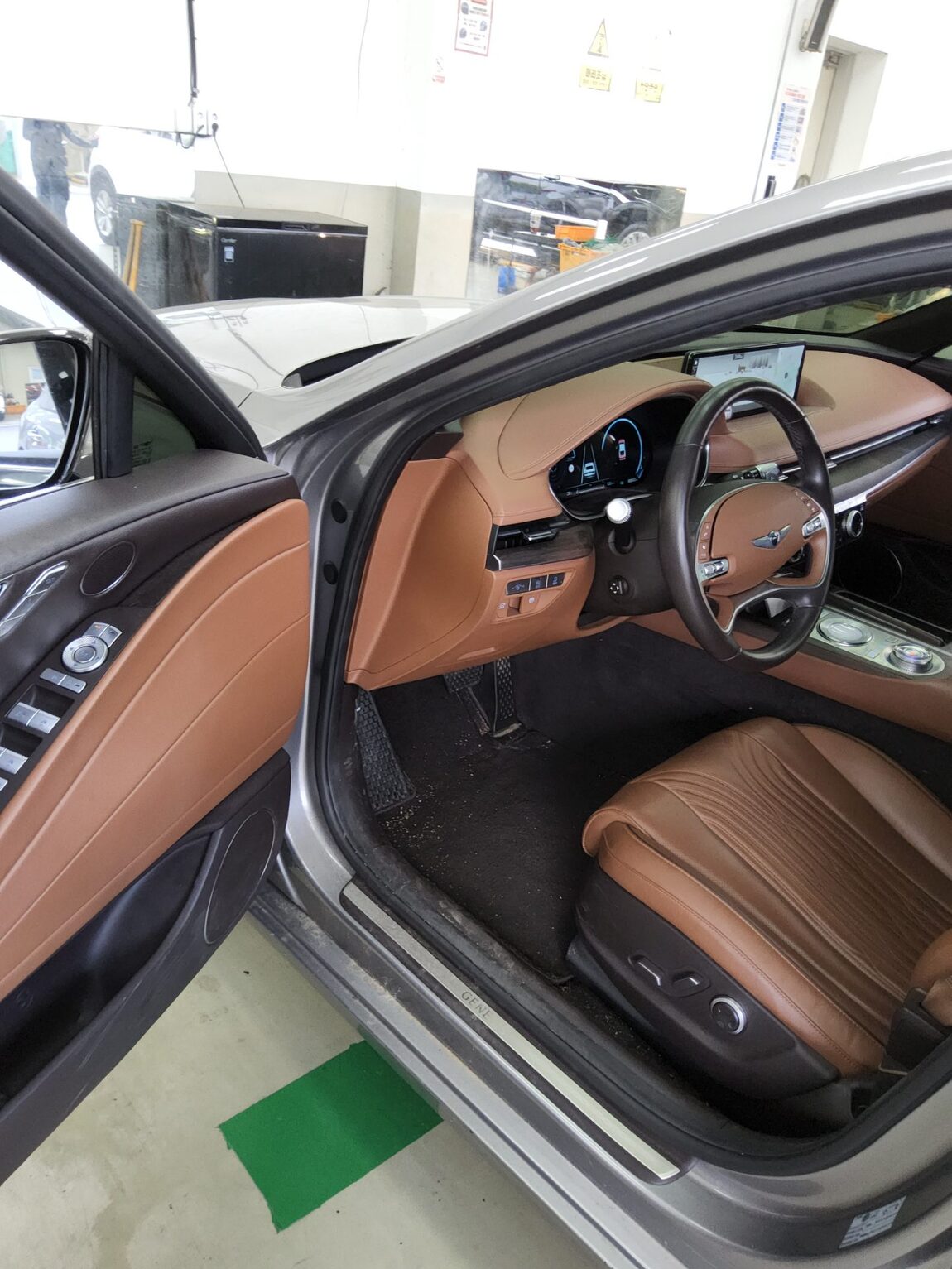 GENESIS THE ALL NEW G80 GASOLINE 2.5 AWD BASE MODEL 2022 - zdjęcie 10