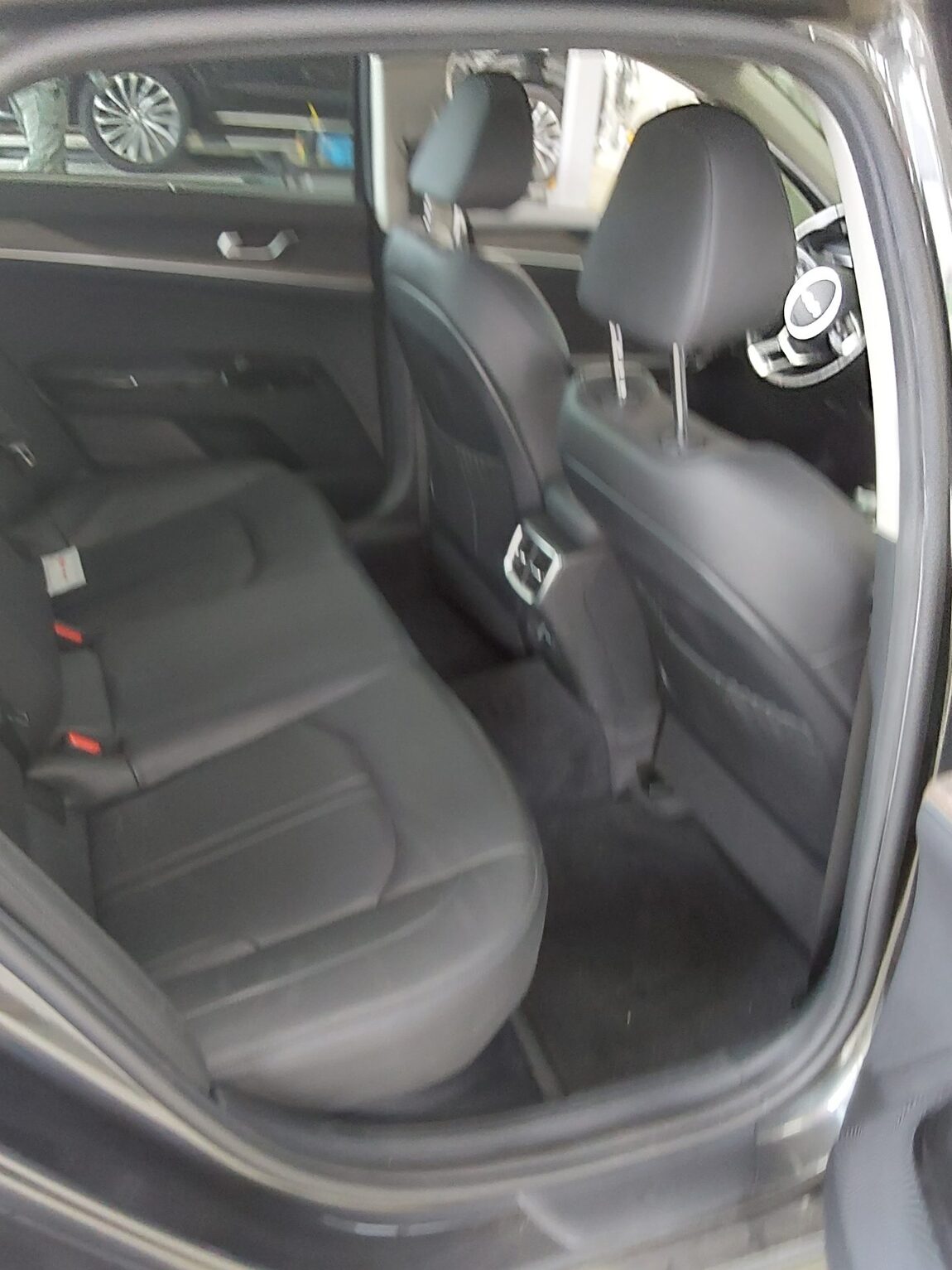 KIA NEW K5 HYBRID (DL3) 2.0 HEV NOBLESSE 2023 - zdjęcie 13