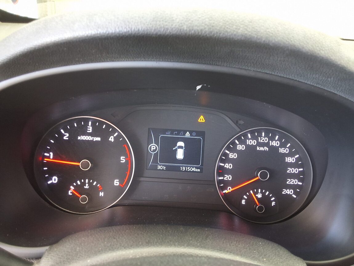KIA NEW SPORTAGE R2.0 2WD TRENDY 2016 - zdjęcie 10
