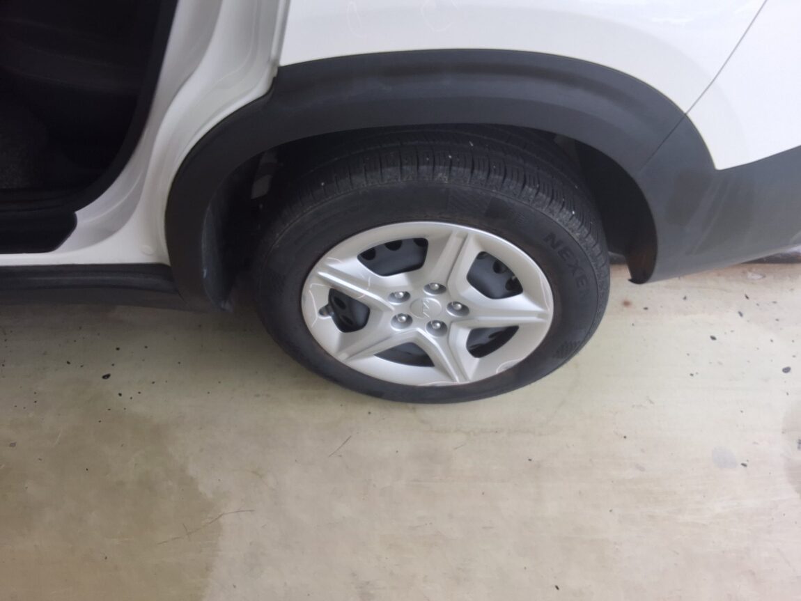 KIA SELTOS 1.6 GASOLINE 2WD TRENDY 2023 - zdjęcie 22