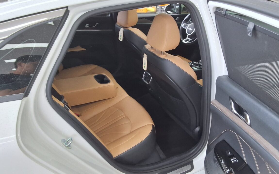 KIA NEW K5 (DL3) 2.0 GASOLINE SIGNATURE 2023 - zdjęcie 13