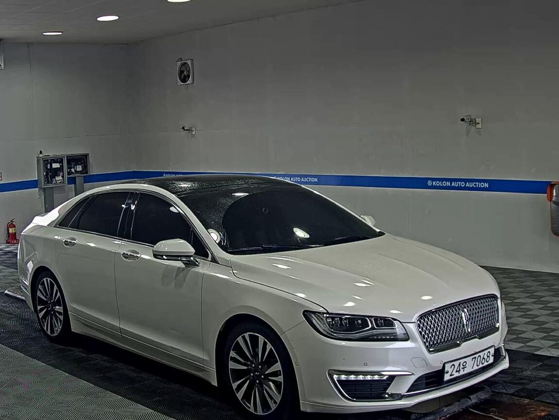 LINCOLN NEW MKZ 2.0 FWD(300A) RESERVE II 2019 - zdjęcie 3
