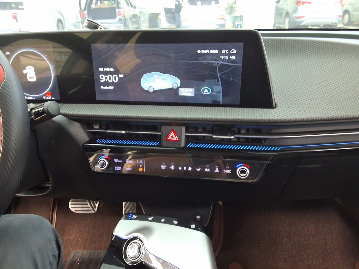 KIA EV6 LONG RANGE 2WD EARTH 2022 - zdjęcie 24