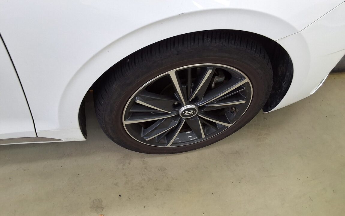 HYUNDAI THE NEW GRANDEUR IG GASOLINE 2.5 LE BLANC 2023 - zdjęcie 24