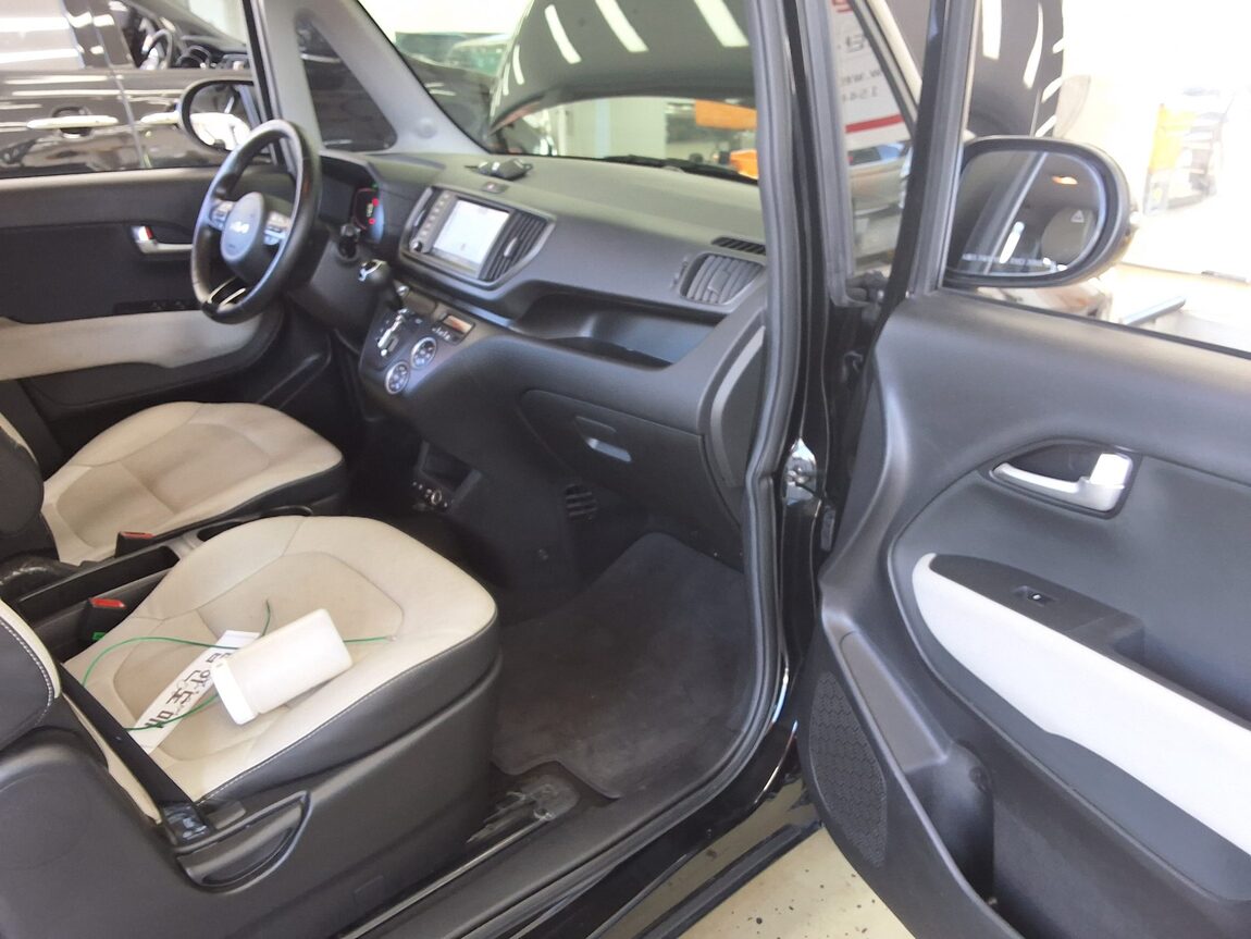 KIA THE NEW KIA RAY 1.0 GASOLINE SIGNATURE 2023 - zdjęcie 15