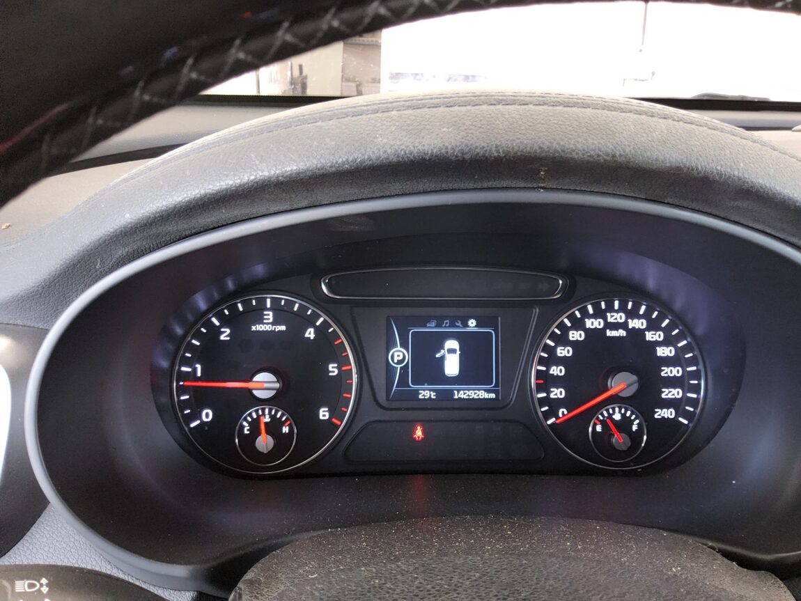 KIA ALL NEW SORENTO R2.0 2WD NOBLESSE 2016 - zdjęcie 9