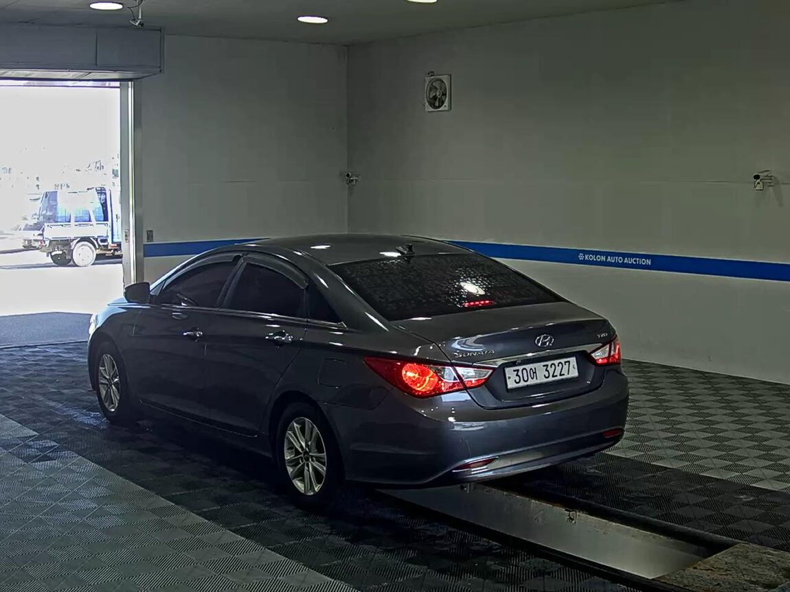 HYUNDAI YF SONATA LPI RENTAL CAR TOP 2012 - zdjęcie 6
