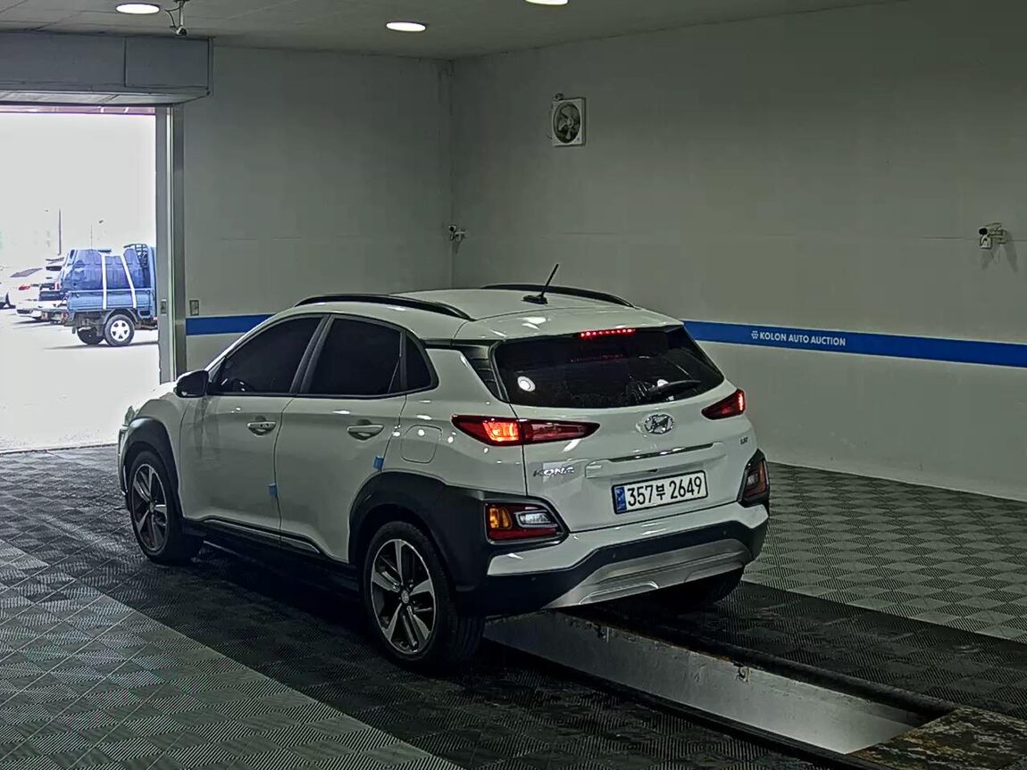 HYUNDAI KONA 1.6 GASOLINE 2WD MODERN ART 2018 - zdjęcie 6