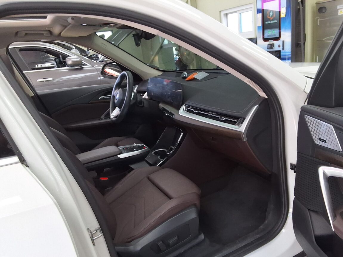BMW X1 (3RD GEN) 20i xDRIVE X LINE 2024 - zdjęcie 15