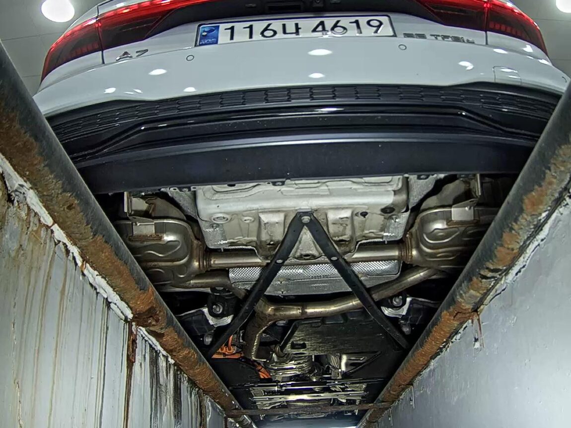 AUDI A7 (2ND GEN) 55 TFSI e QUATTRO PREMIUM 2023 - zdjęcie 8