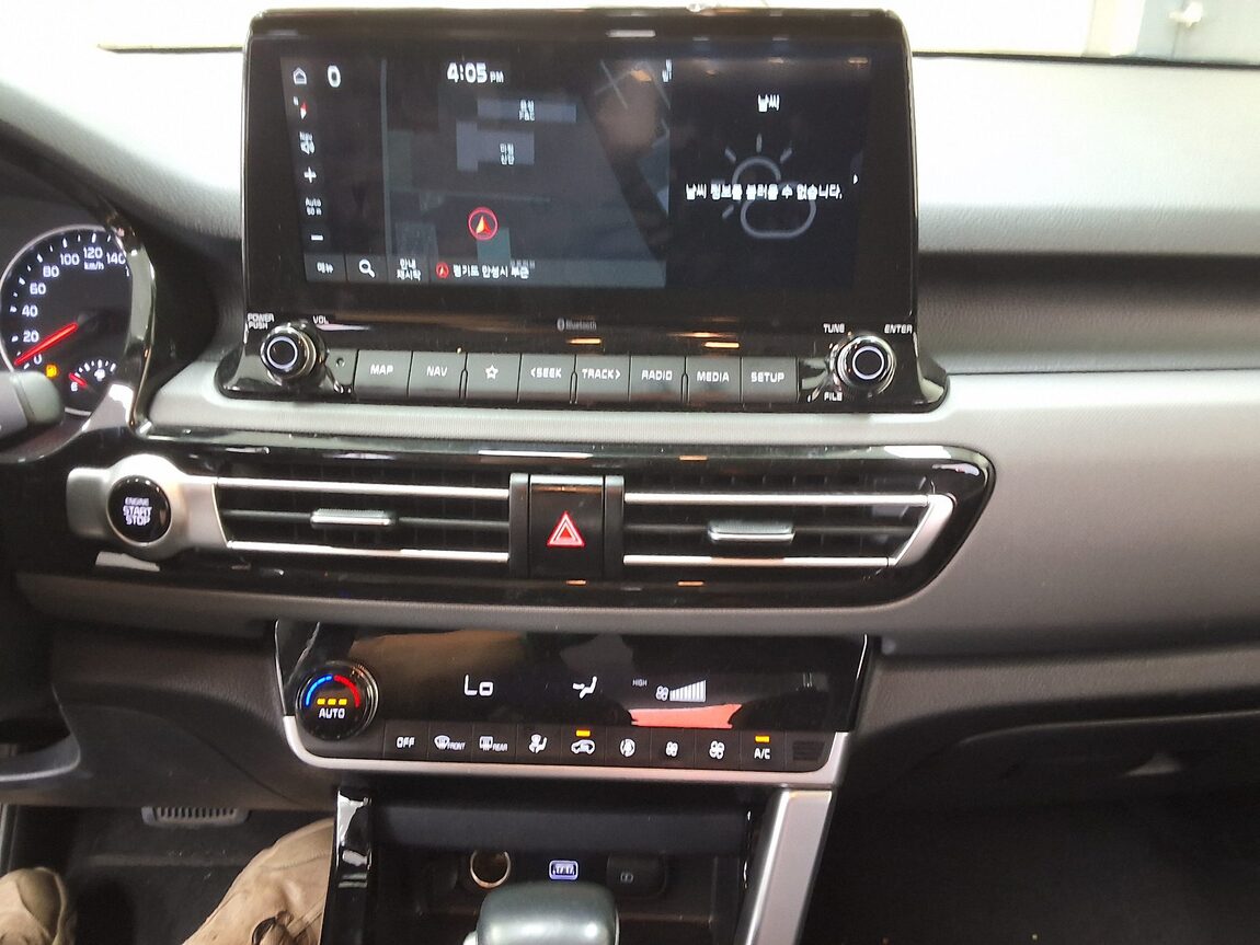 KIA SELTOS 1.6 GASOLINE 2WD TRENDY 2022 - zdjęcie 24