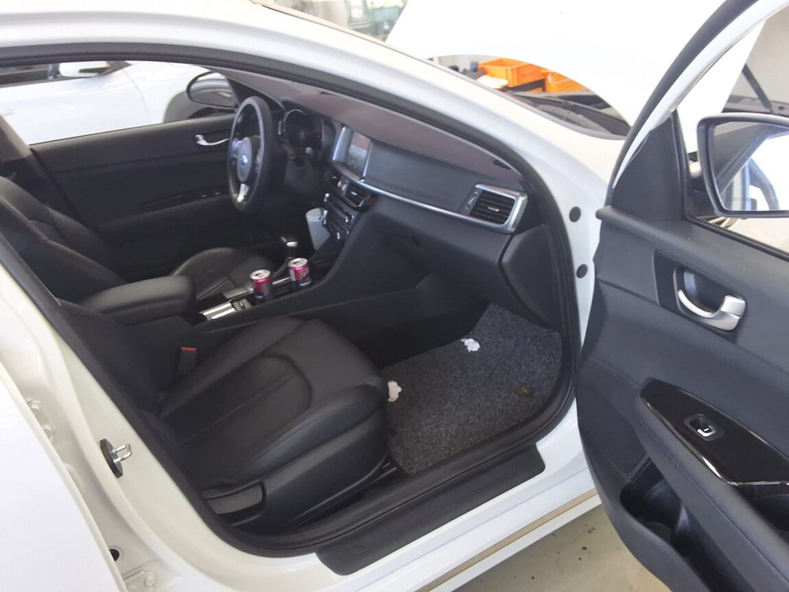 KIA NEW K5 1.7 DIESEL PRESTIGE MX 2016 - zdjęcie 15