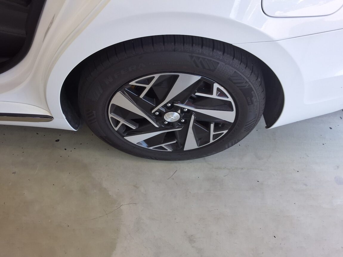 HYUNDAI THE NEW GRANDEUR IG HYBRID 2.4 HEV LE BLANC 2022 - zdjęcie 23