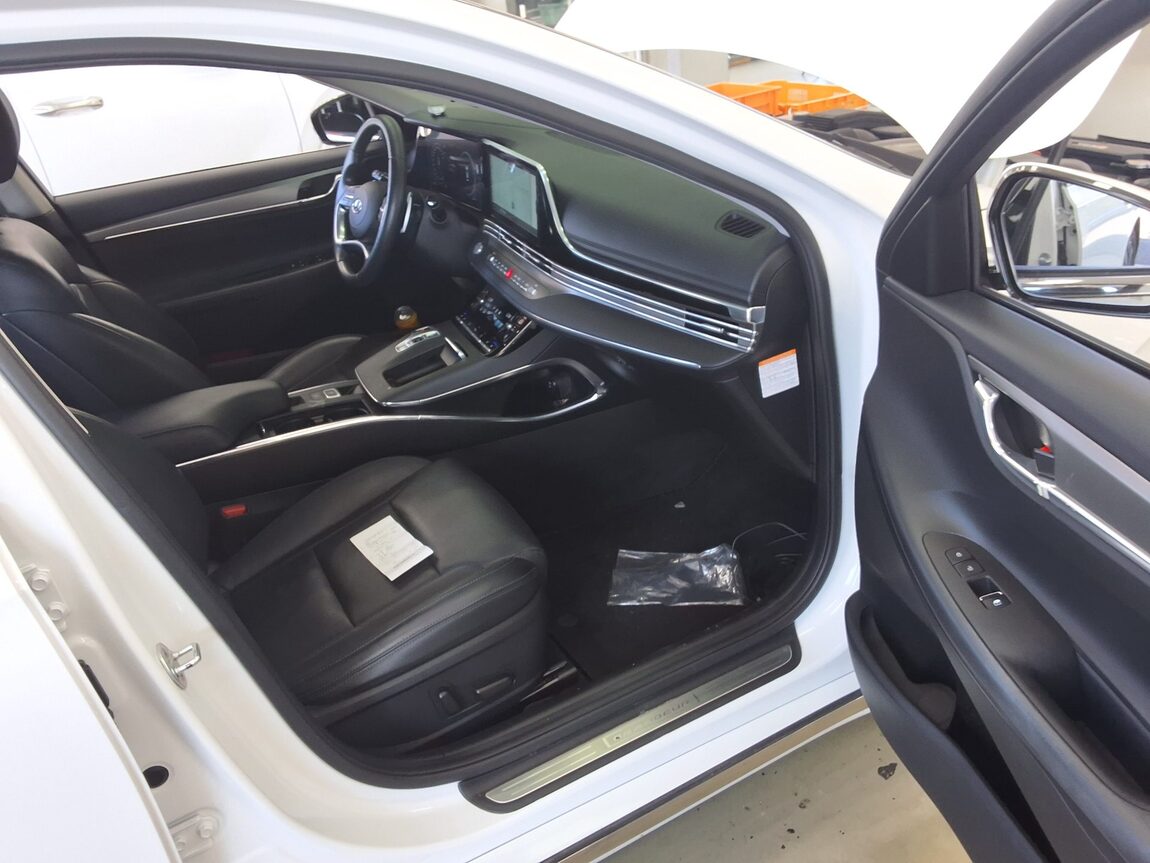 HYUNDAI THE NEW GRANDEUR IG HYBRID 2.4 HEV LE BLANC 2022 - zdjęcie 15