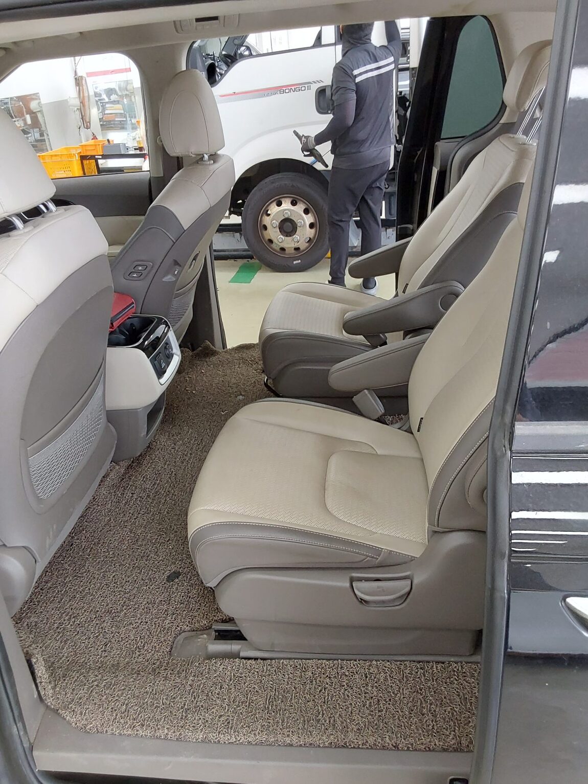KIA NEW CARNIVAL (KA4) 9-SEATER DIESEL SIGNATURE 2023 - zdjęcie 12