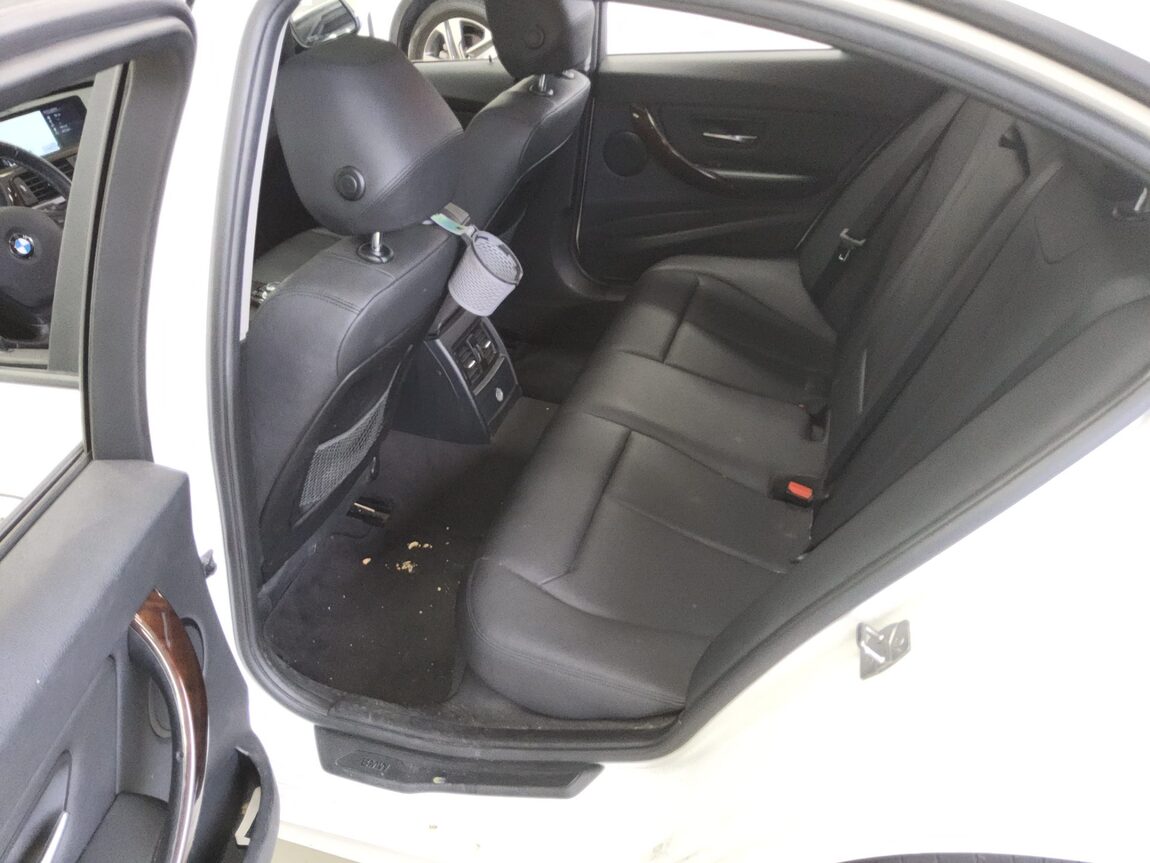 BMW 3 SERIES (6TH GEN) 320d 2013 - zdjęcie 12
