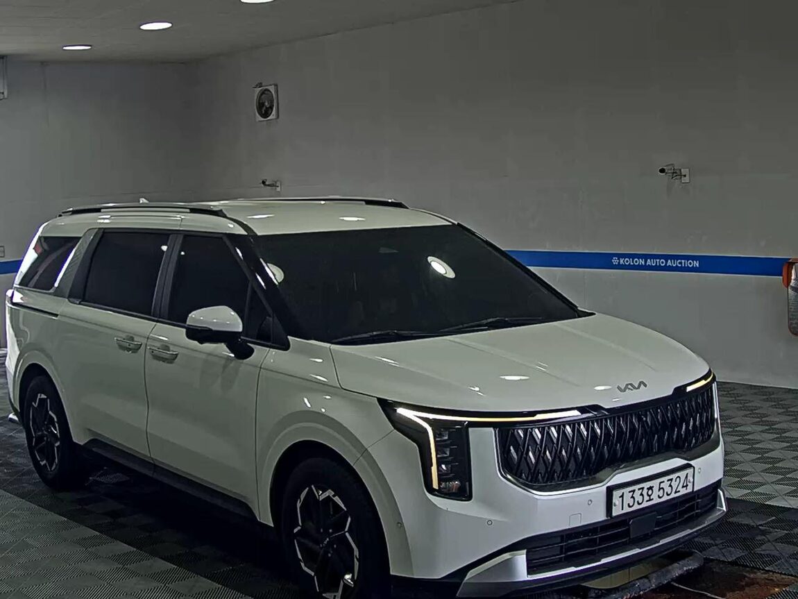 KIA THE NEW CARNIVAL (KA4) 9-SEATER DIESEL PRESTIGE 2024 - zdjęcie 3