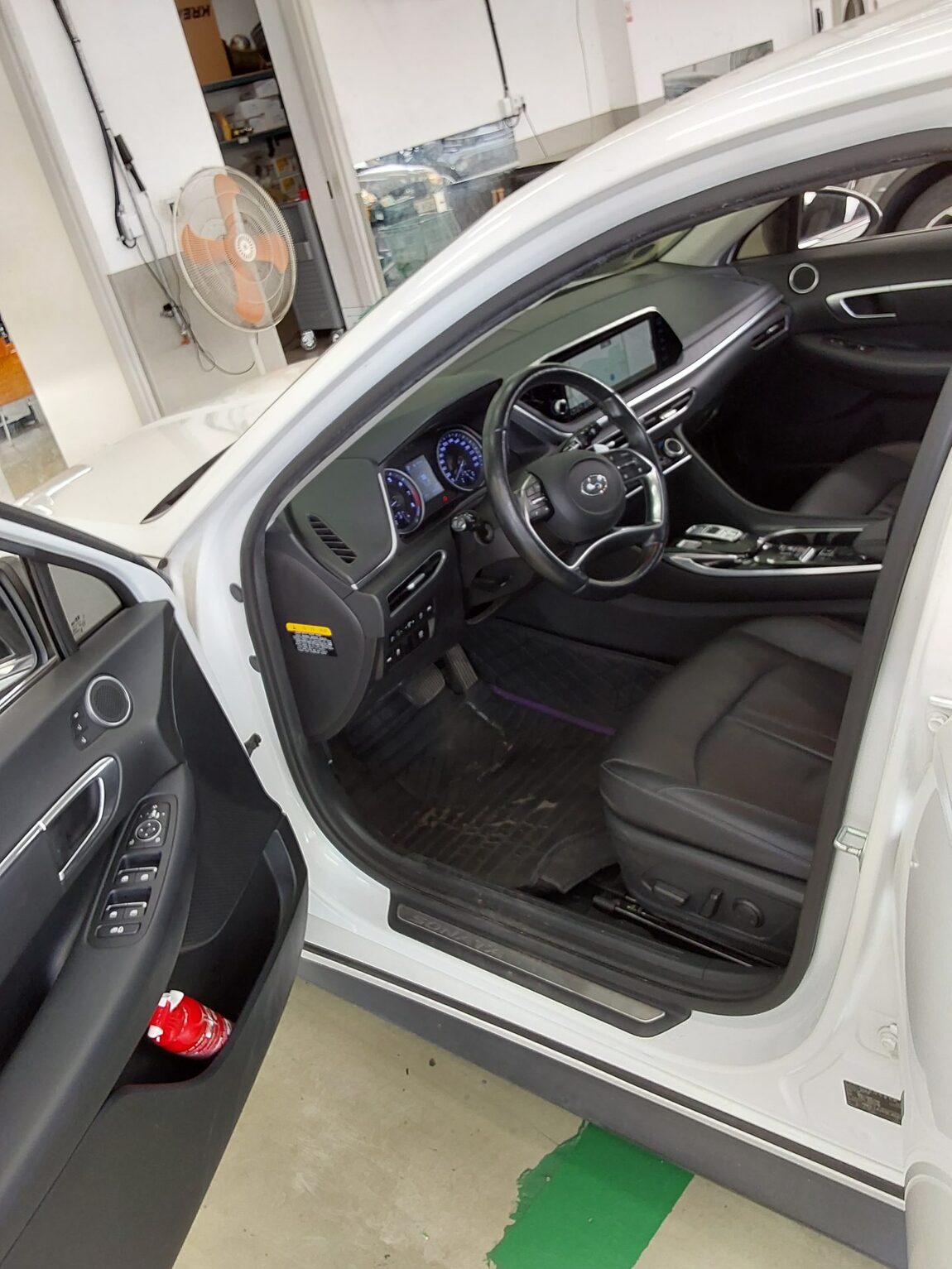 HYUNDAI SONATA (DN8) G2.0 PREMIUM FAMILY 2020 - zdjęcie 10