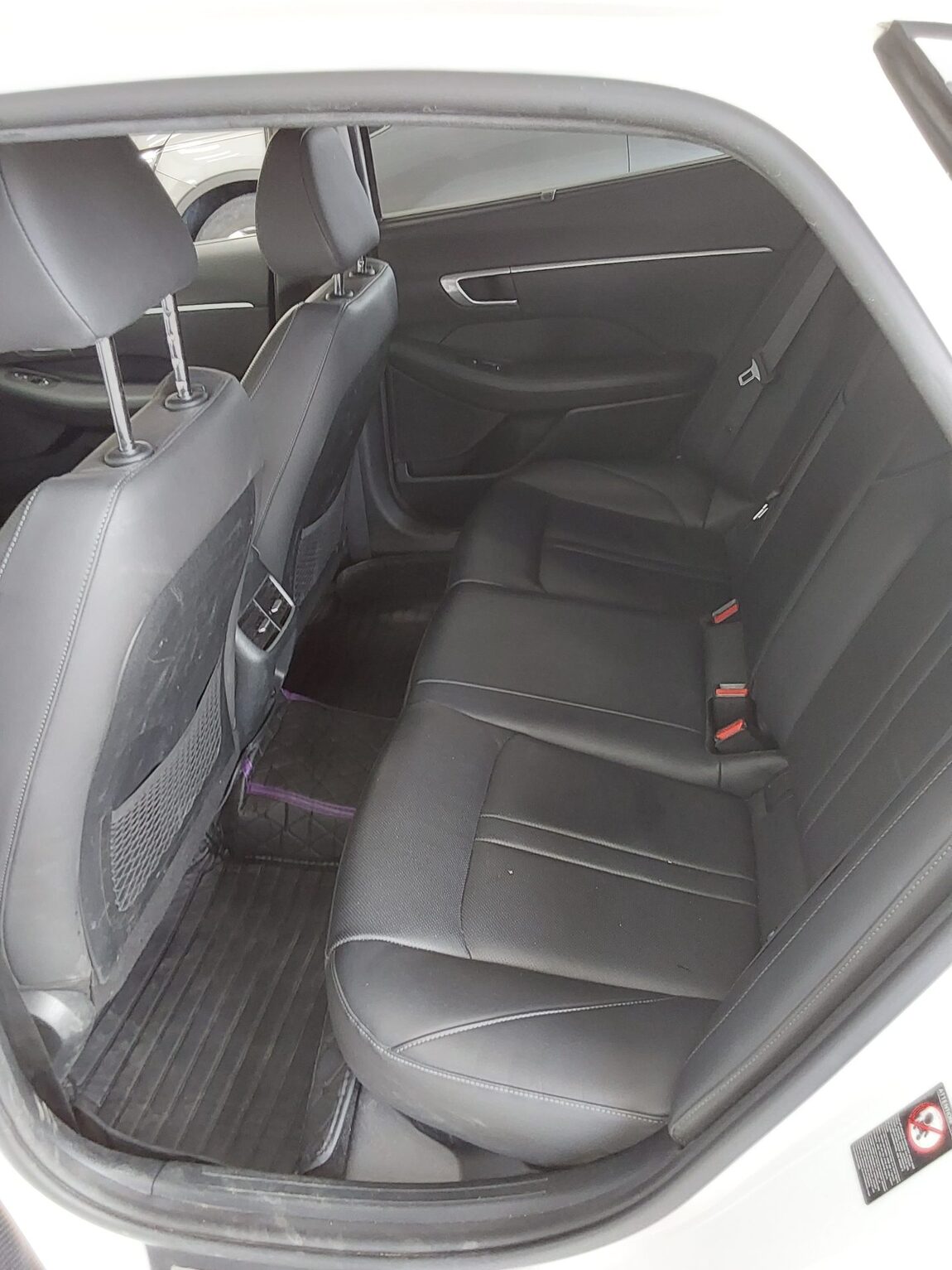 HYUNDAI SONATA (DN8) G2.0 PREMIUM FAMILY 2020 - zdjęcie 12