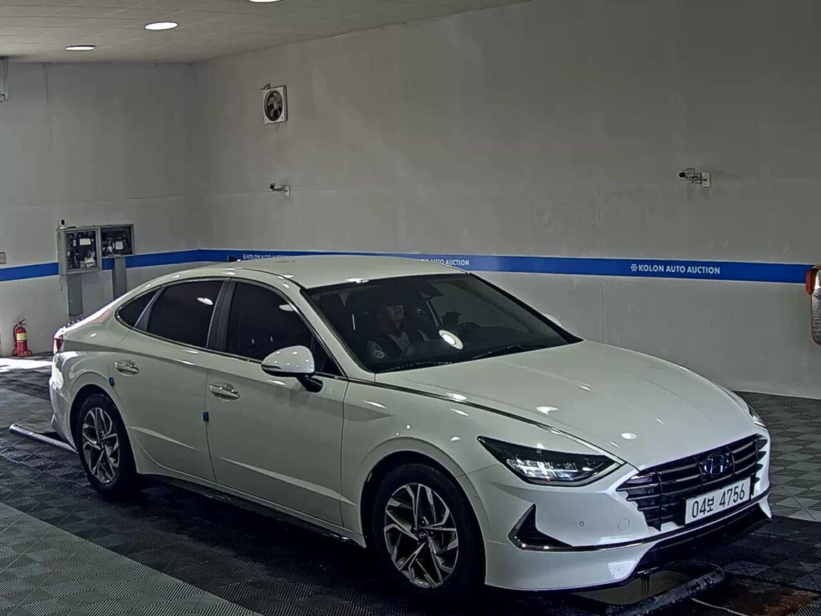 HYUNDAI SONATA (DN8) G2.0 PREMIUM FAMILY 2020 - zdjęcie 3