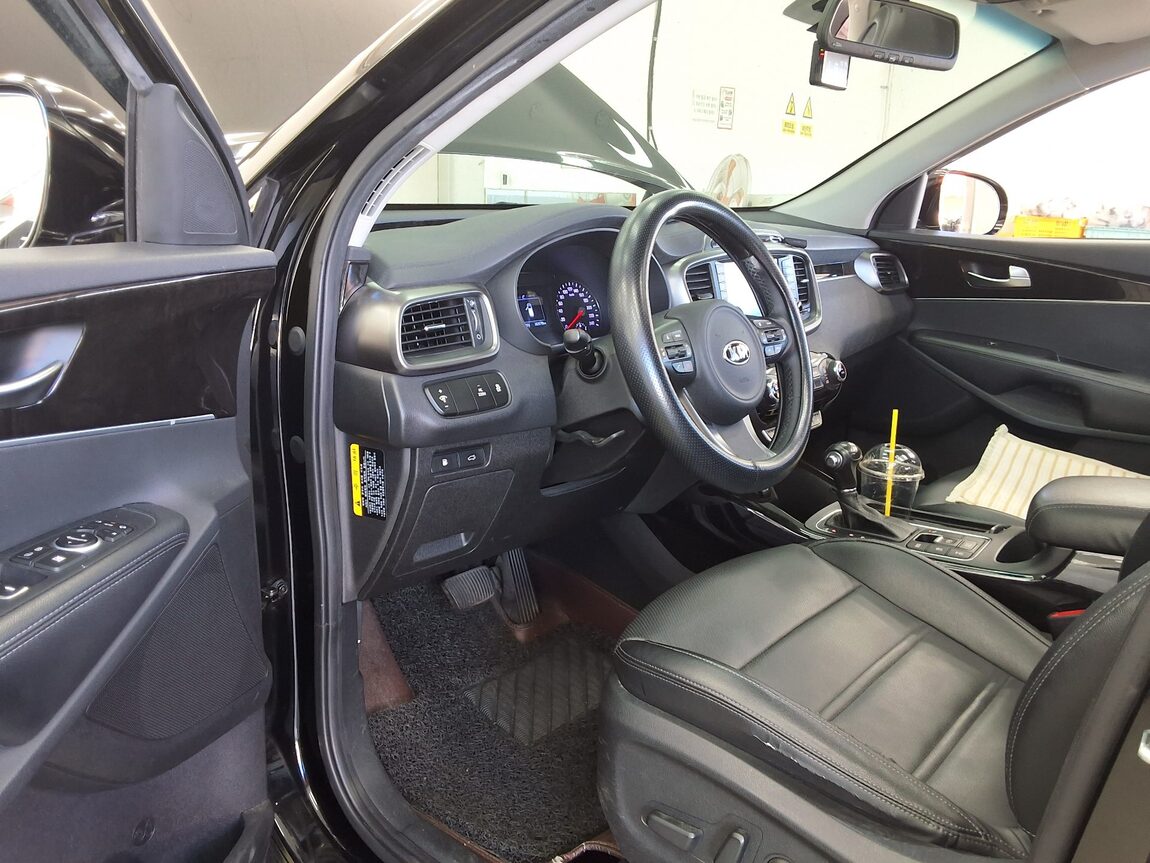 KIA ALL NEW SORENTO R2.2 4WD NOBLESSE 2015 - zdjęcie 10