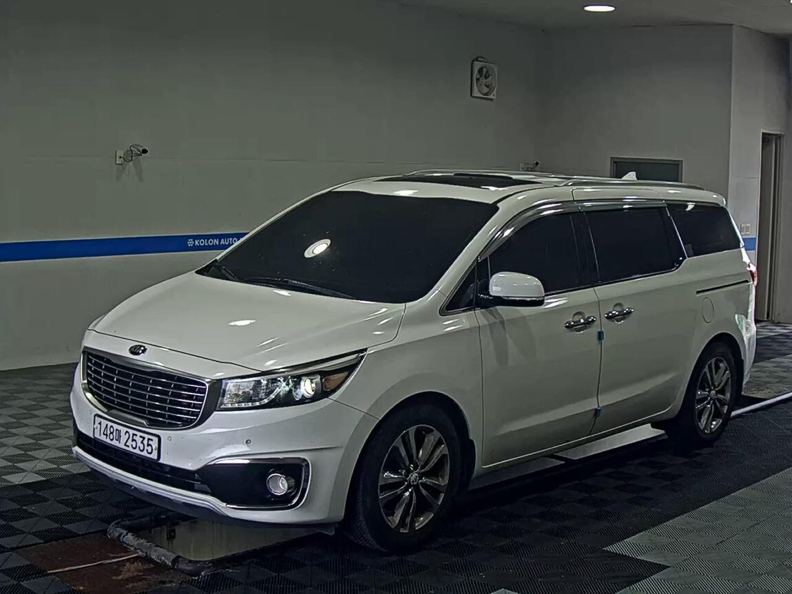 KIA ALL NEW CARNIVAL 9-SEATER DIESEL PRESTIGE 2017 - zdjęcie 2