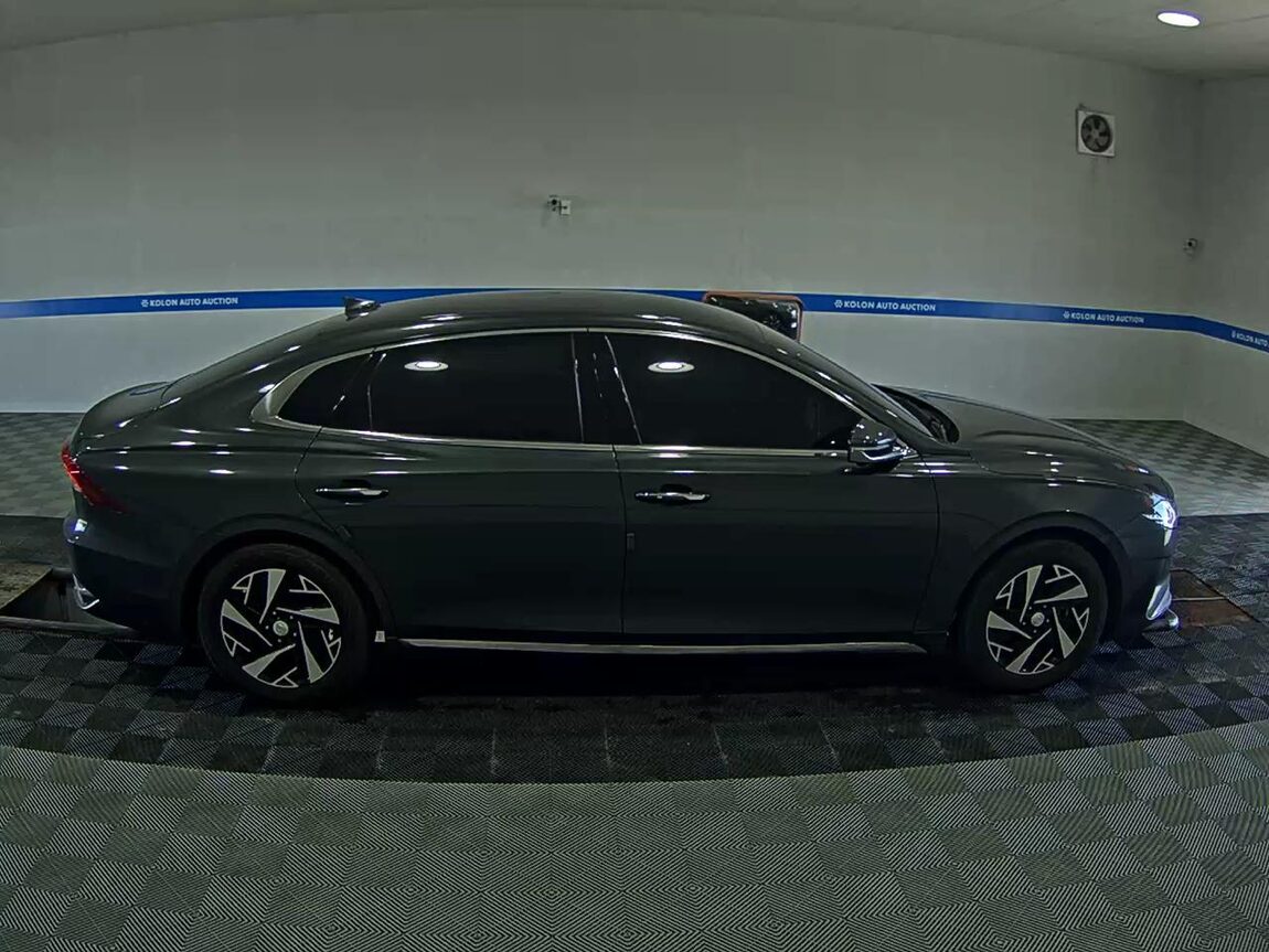 HYUNDAI THE NEW GRANDEUR IG HYBRID 2.4 HEV PREMIUM 2022 - zdjęcie 4