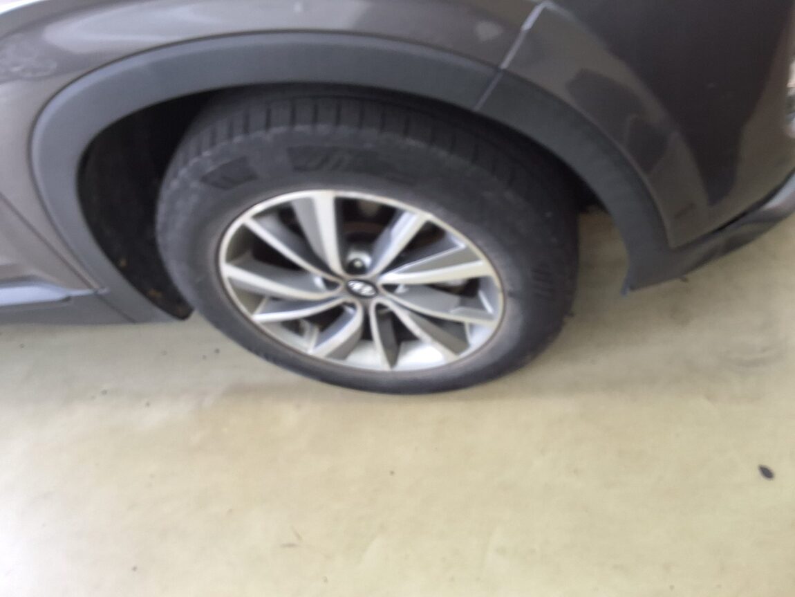 HYUNDAI SANTA FE (TM) R2.0 2WD PREMIUM 2019 - zdjęcie 23