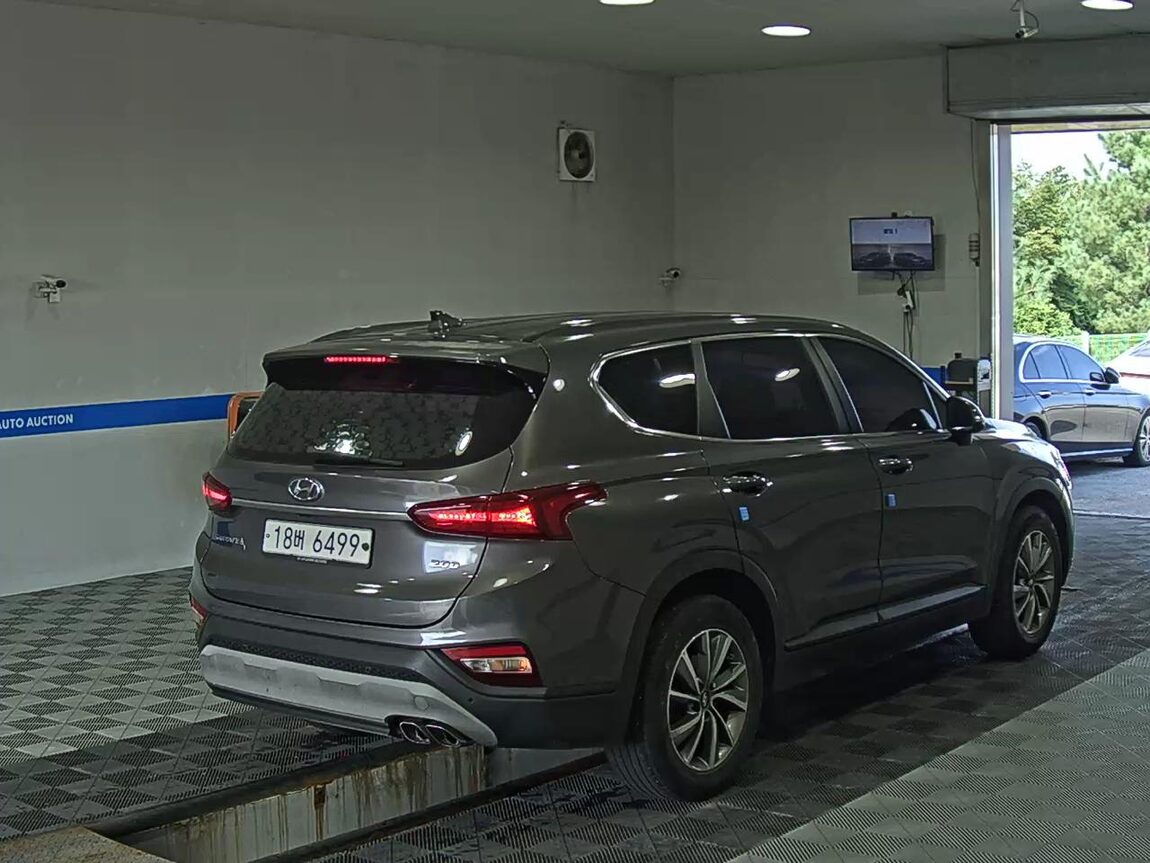 HYUNDAI SANTA FE (TM) R2.0 2WD PREMIUM 2019 - zdjęcie 5
