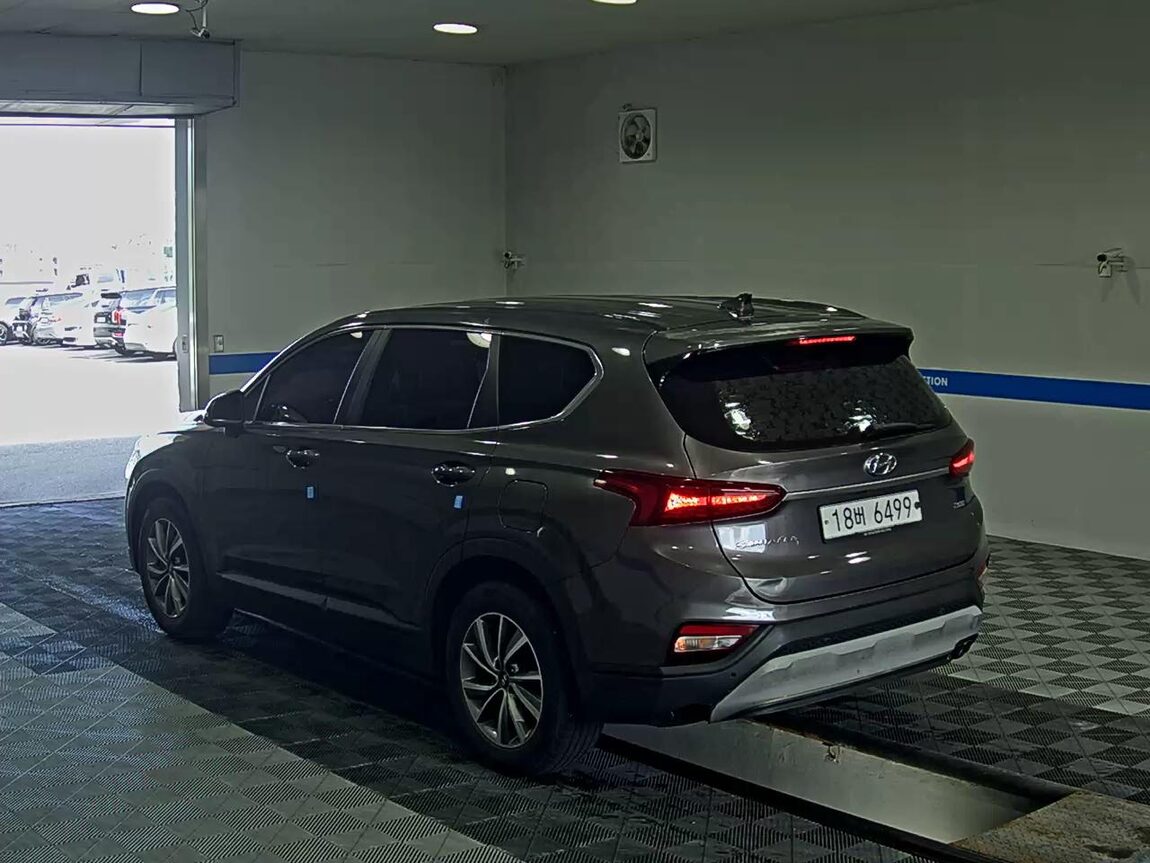 HYUNDAI SANTA FE (TM) R2.0 2WD PREMIUM 2019 - zdjęcie 6