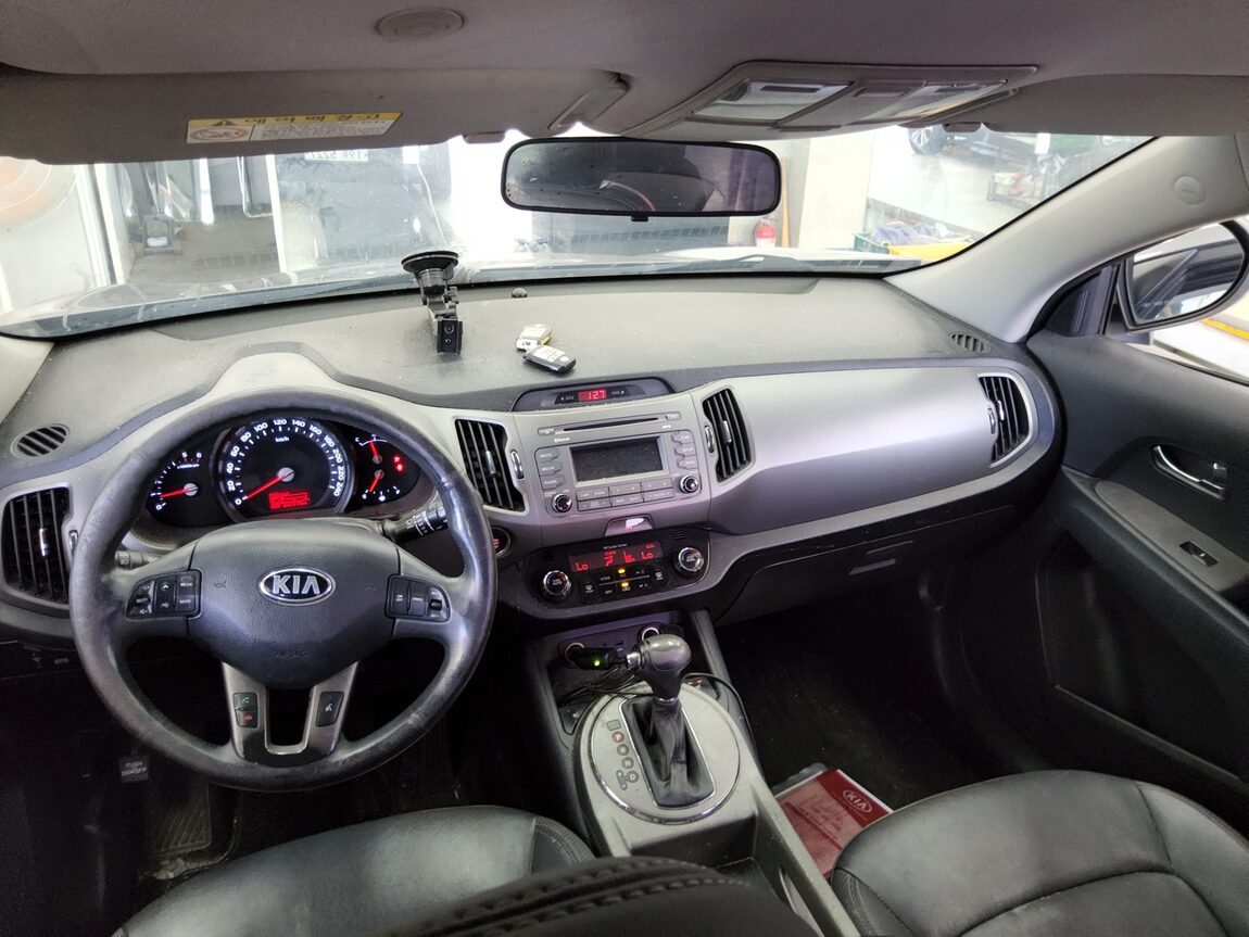 KIA THE NEW SPORTAGE R DIESEL R2.0 2WD TRENDY 2014 - zdjęcie 11