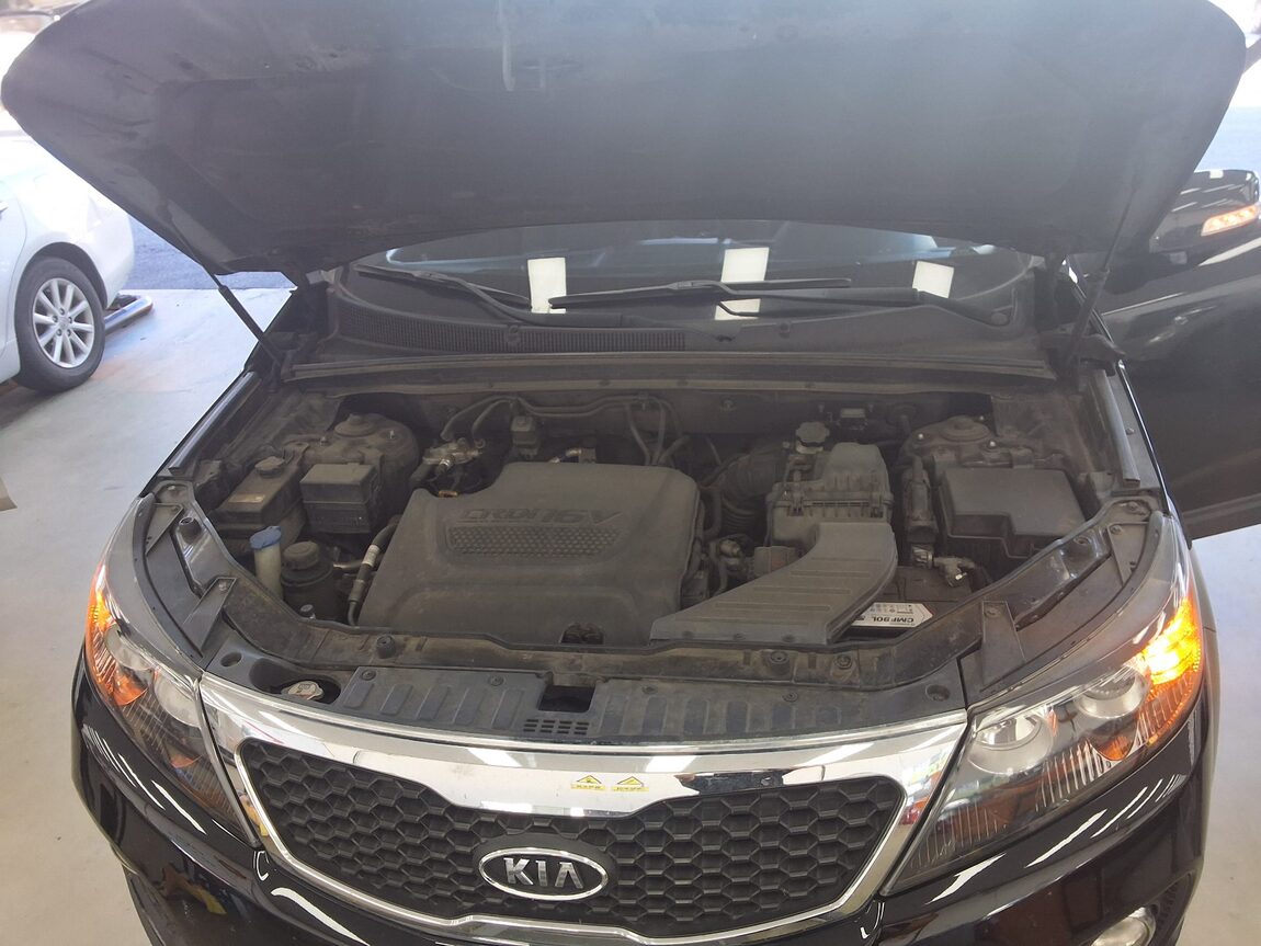 KIA SORENTO R DIESEL 2.2 2WD TLX LUXURY MODEL 2010 - zdjęcie 21