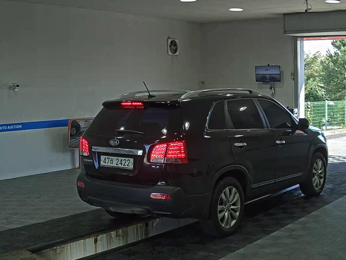 KIA SORENTO R DIESEL 2.2 2WD TLX LUXURY MODEL 2010 - zdjęcie 5