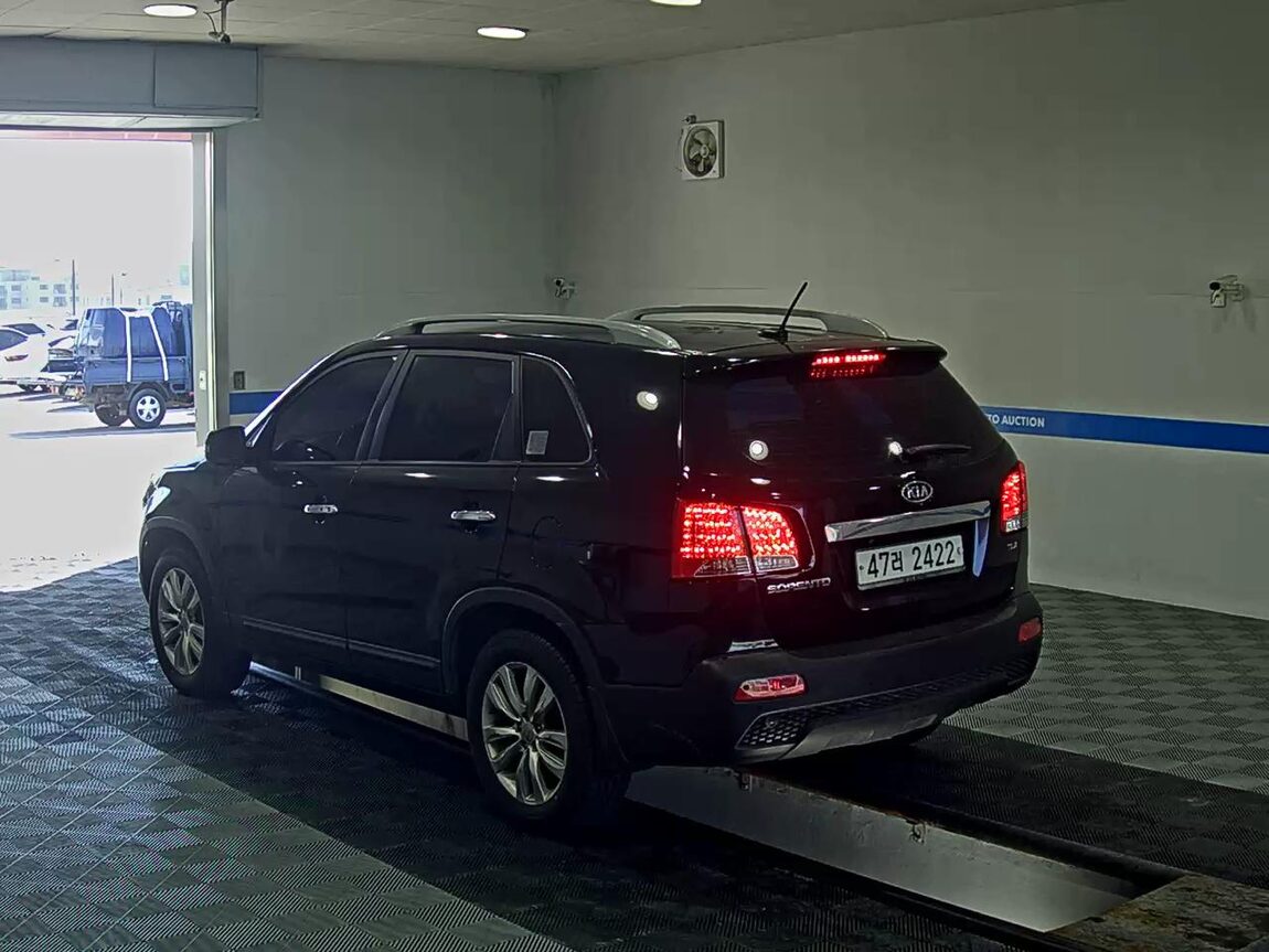 KIA SORENTO R DIESEL 2.2 2WD TLX LUXURY MODEL 2010 - zdjęcie 6